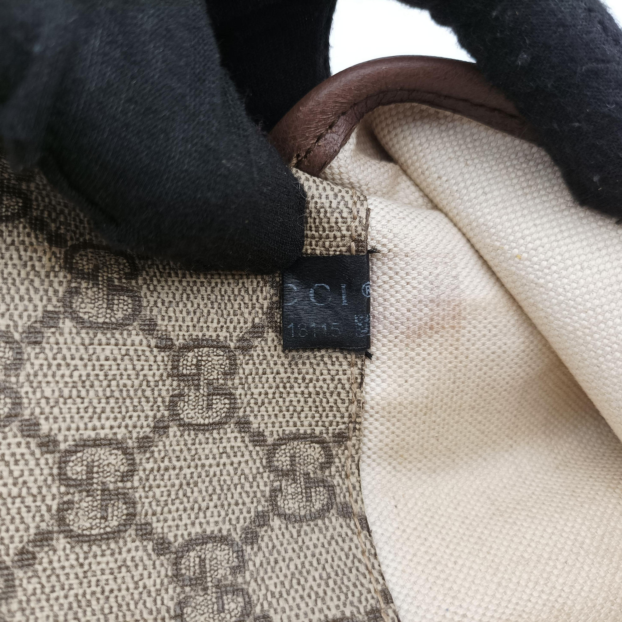 Vintage Gucci NEO VINTAGE GG Supreme Brown PVC coated canvas×Leather 493930 bum bag/waist bag | stylenewstar