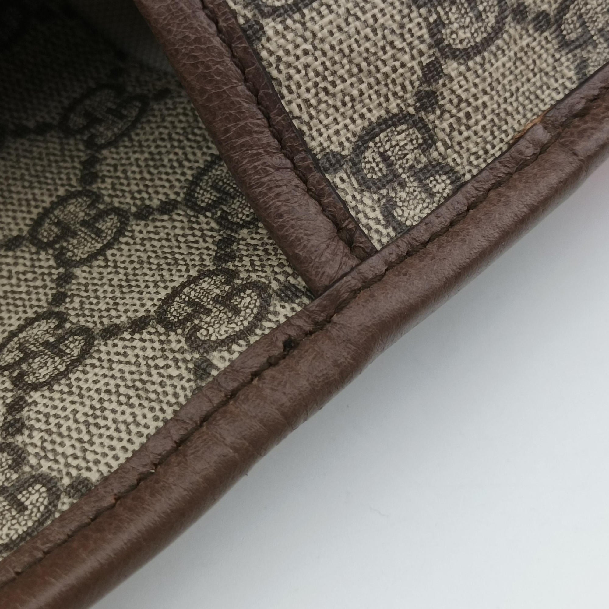 Vintage Gucci NEO VINTAGE GG Supreme Brown PVC coated canvas×Leather 493930 bum bag/waist bag | stylenewstar