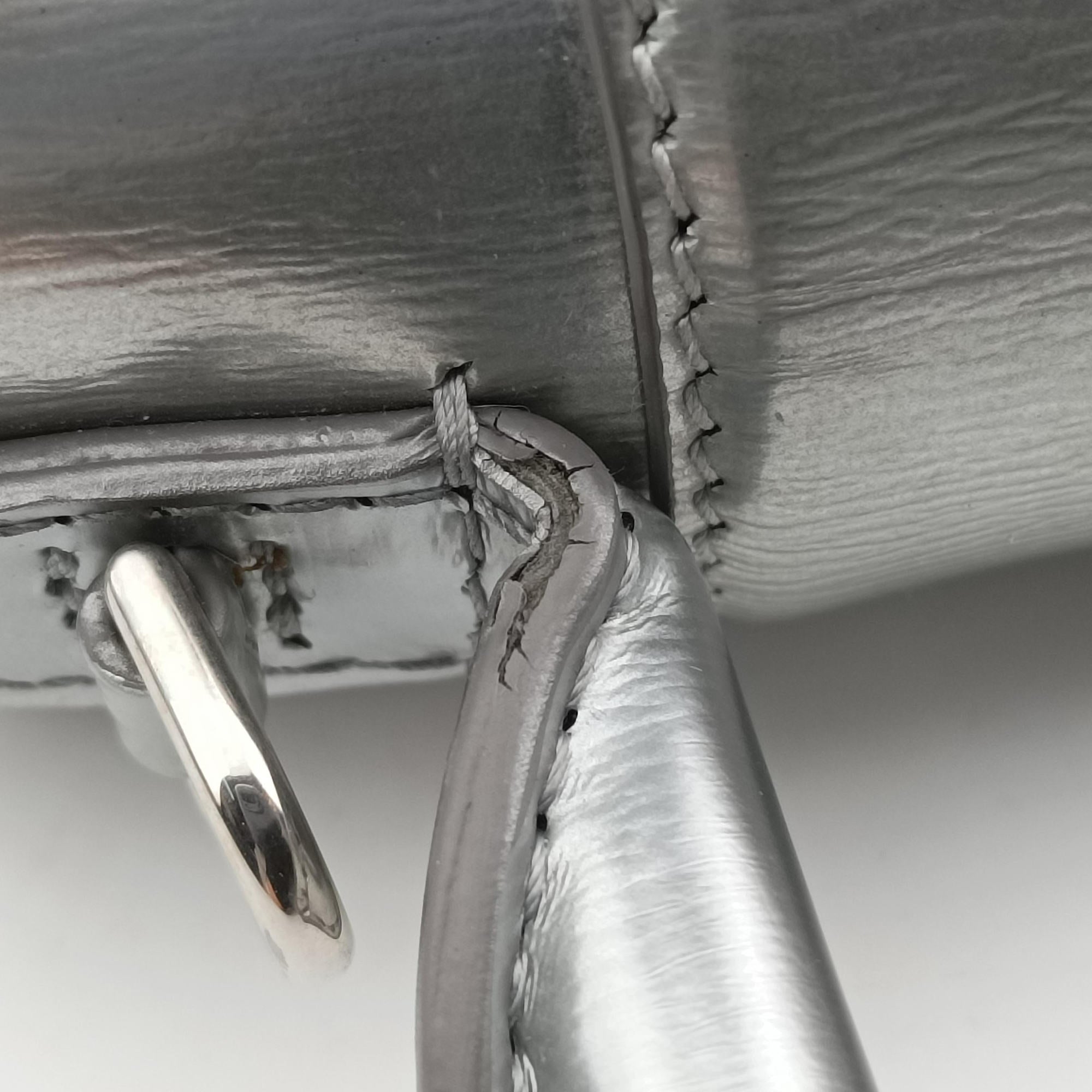 Secondhand Balenciaga Hourglass XS Silver leather  shoulderbag | stylenewstar