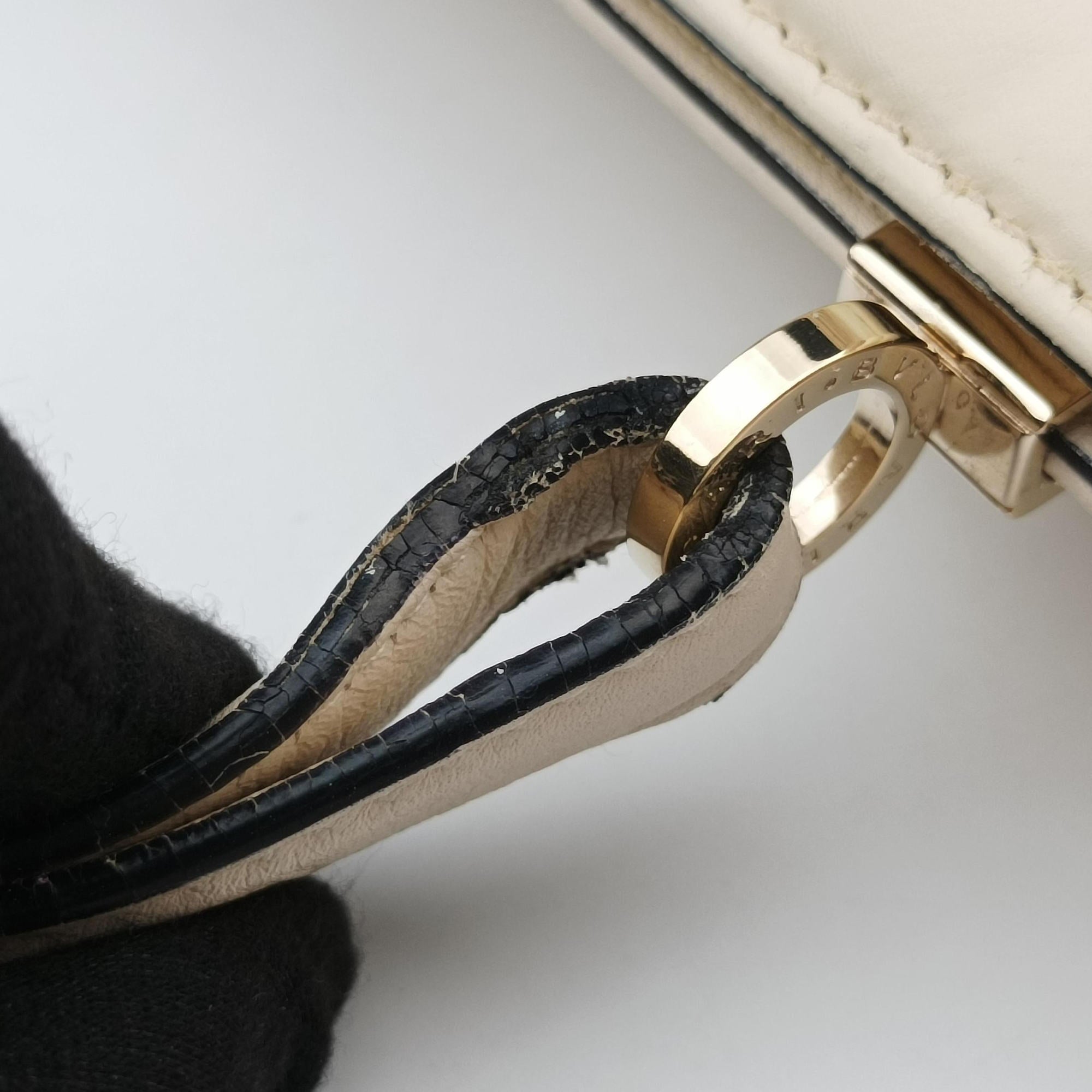 Vintage Bvlgari Isabella Rossellini ivory Leather  shoulderbag | stylenewstar