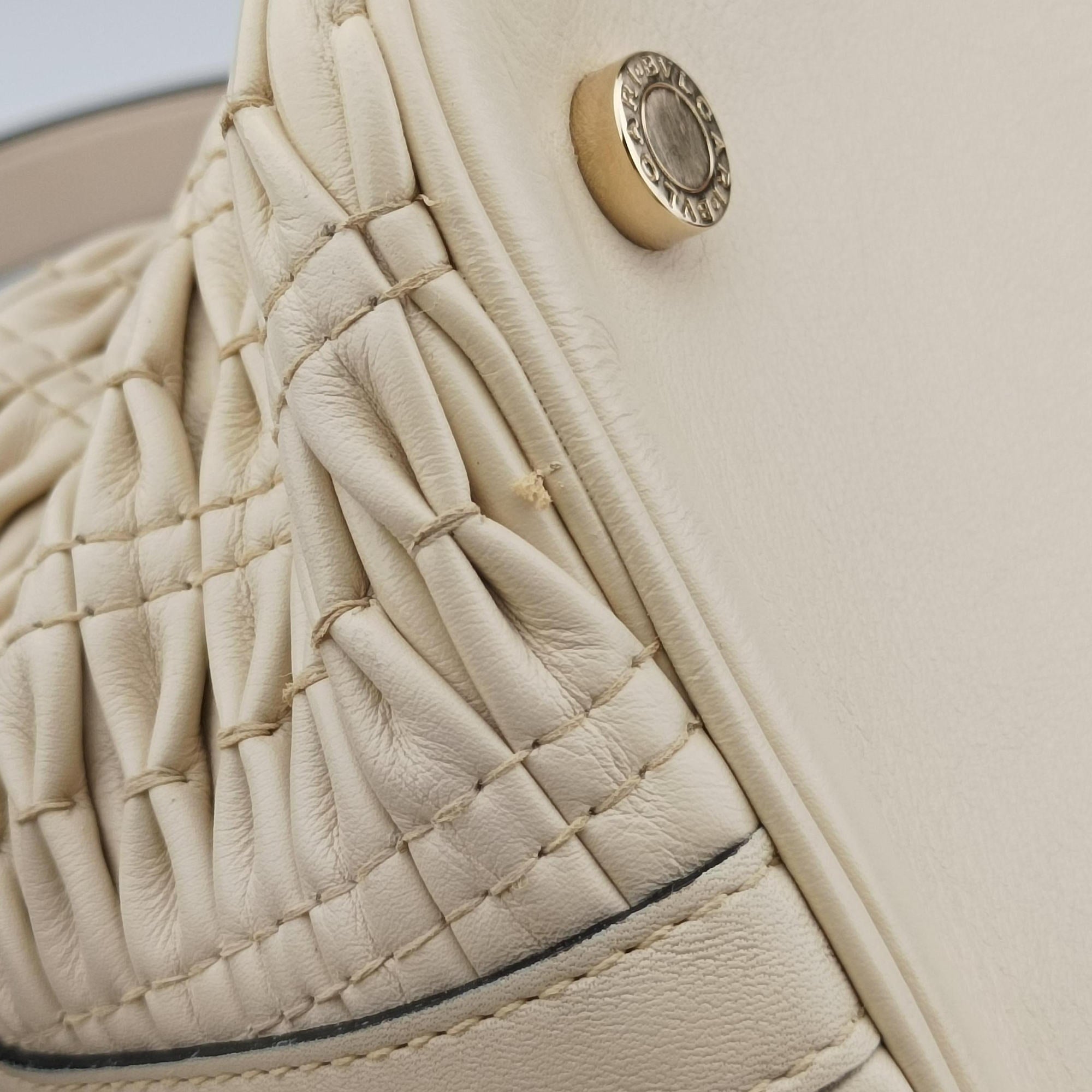 Vintage Bvlgari Isabella Rossellini ivory Leather  shoulderbag | stylenewstar