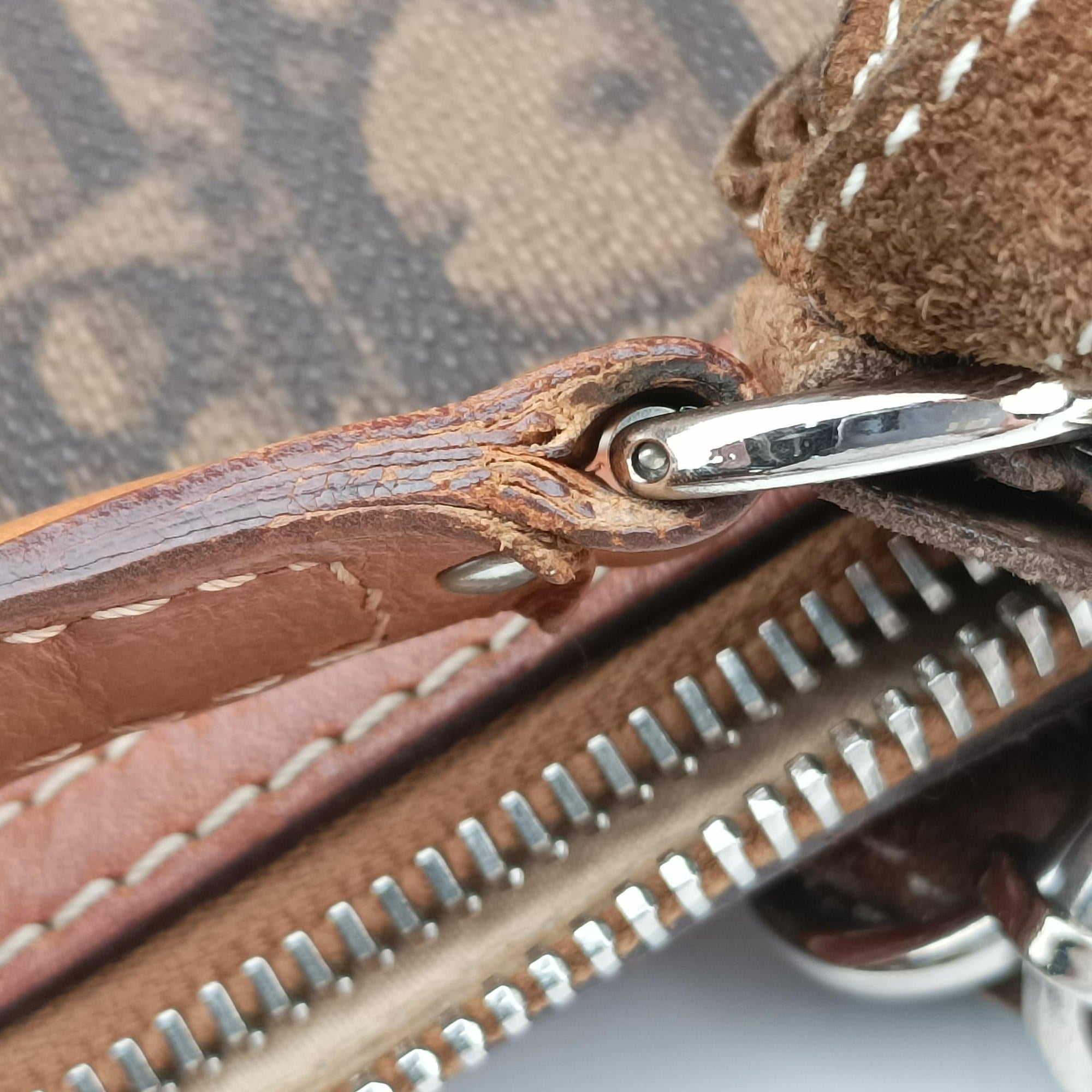 Pre-owned Christian Dior Trotter Romantique  Bow Brown×Multicolour PVC coated canvas×Leather  handbag | stylenewstar