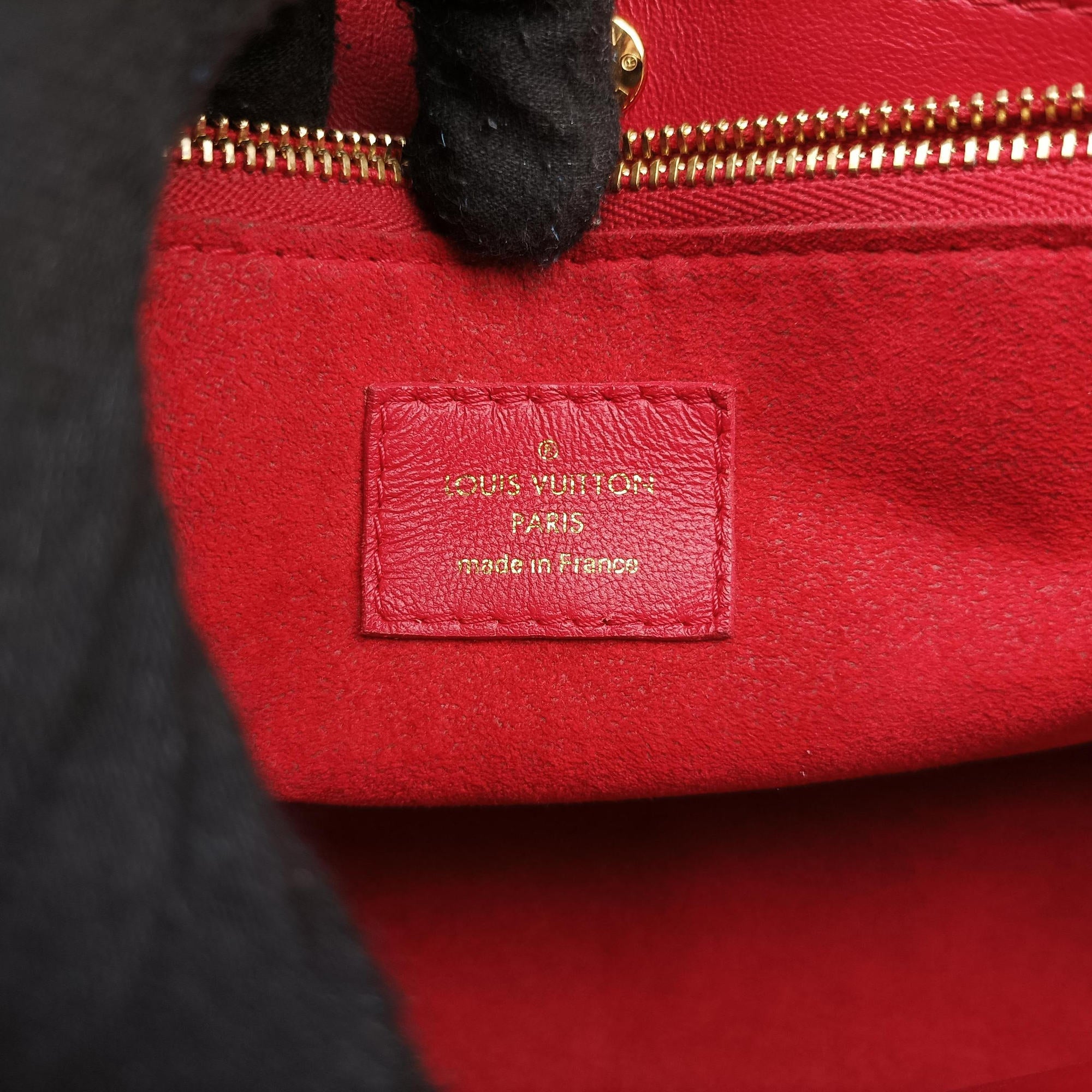 Pre-owned Louis Vuitton DOUBLE V ruby Monogram Canvas ácalf leather M54624 shoulderbag | stylenewstar