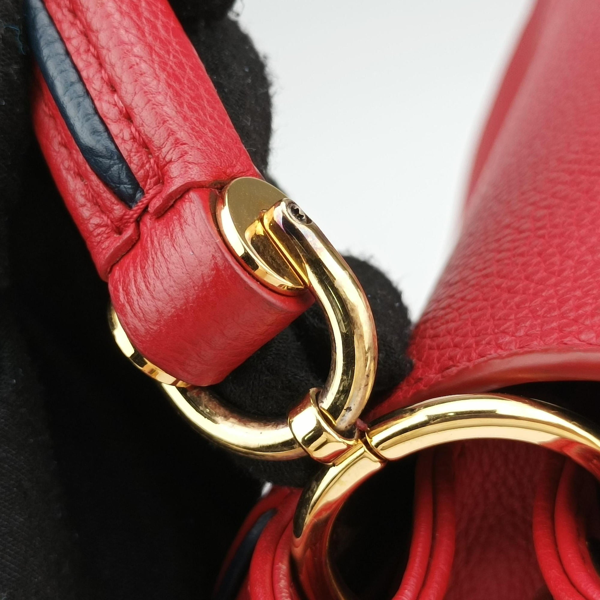 Pre-owned Louis Vuitton DOUBLE V ruby Monogram Canvas ácalf leather M54624 shoulderbag | stylenewstar