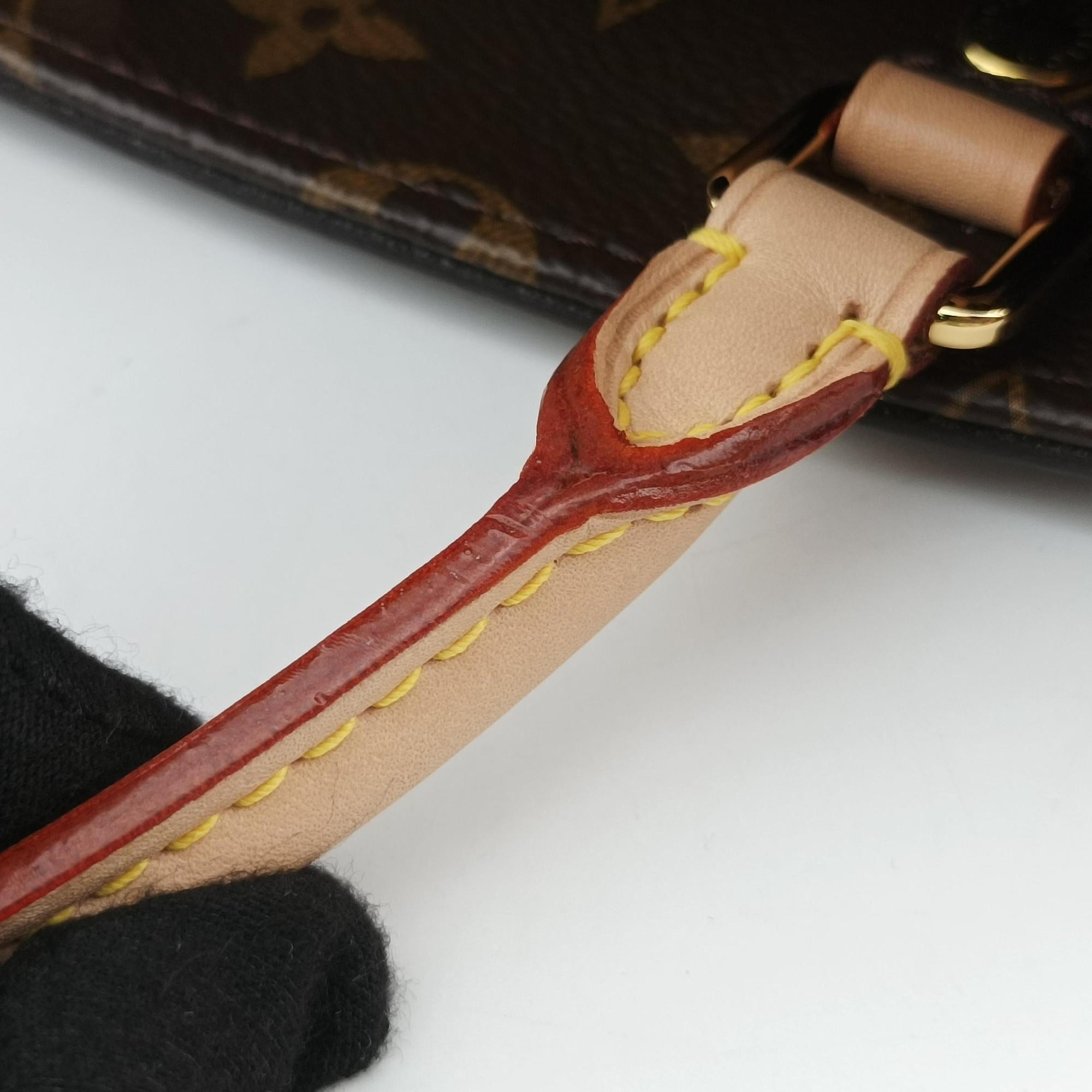 Vintage Louis Vuitton Montaigne MM Brown Monogram Canvas M41056 shoulderbag | stylenewstar