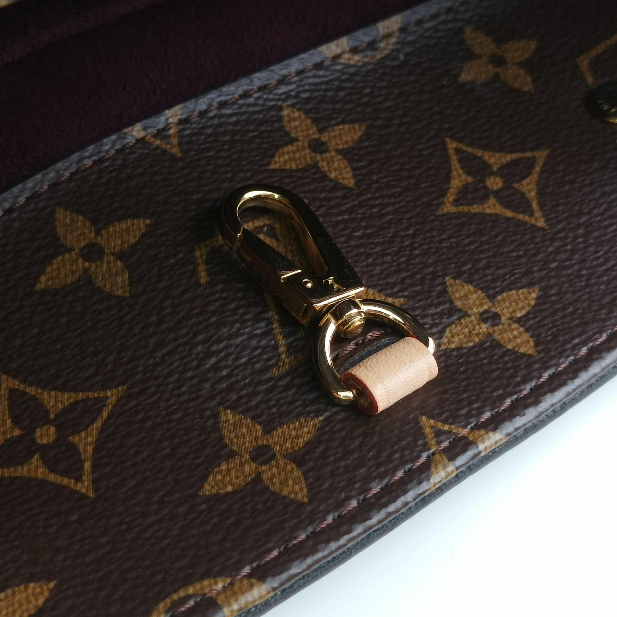 Vintage Louis Vuitton Montaigne MM Brown Monogram Canvas M41056 shoulderbag | stylenewstar