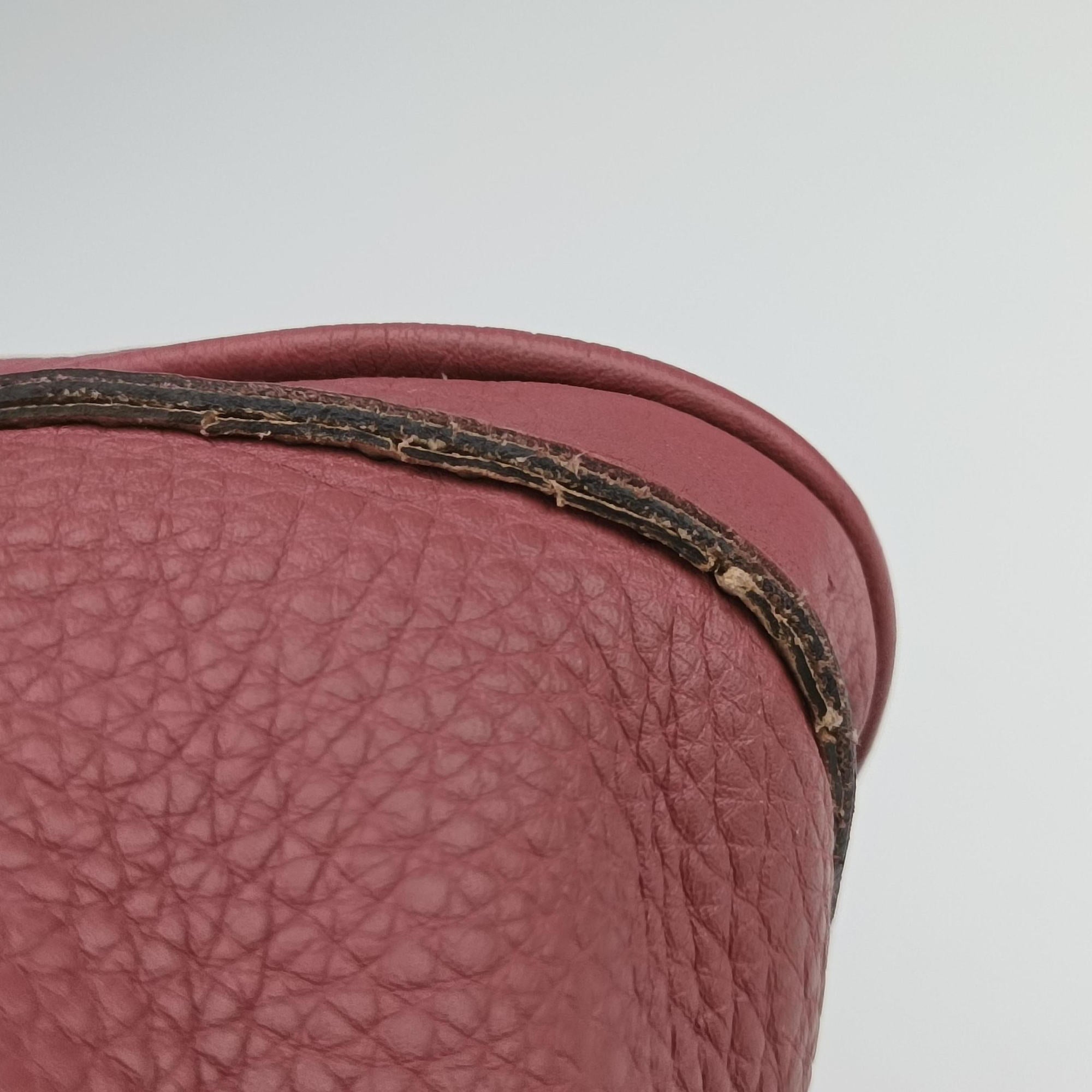 Pre-owned Gucci Sherry Line Pink Leather 247205 shoulderbag | stylenewstar