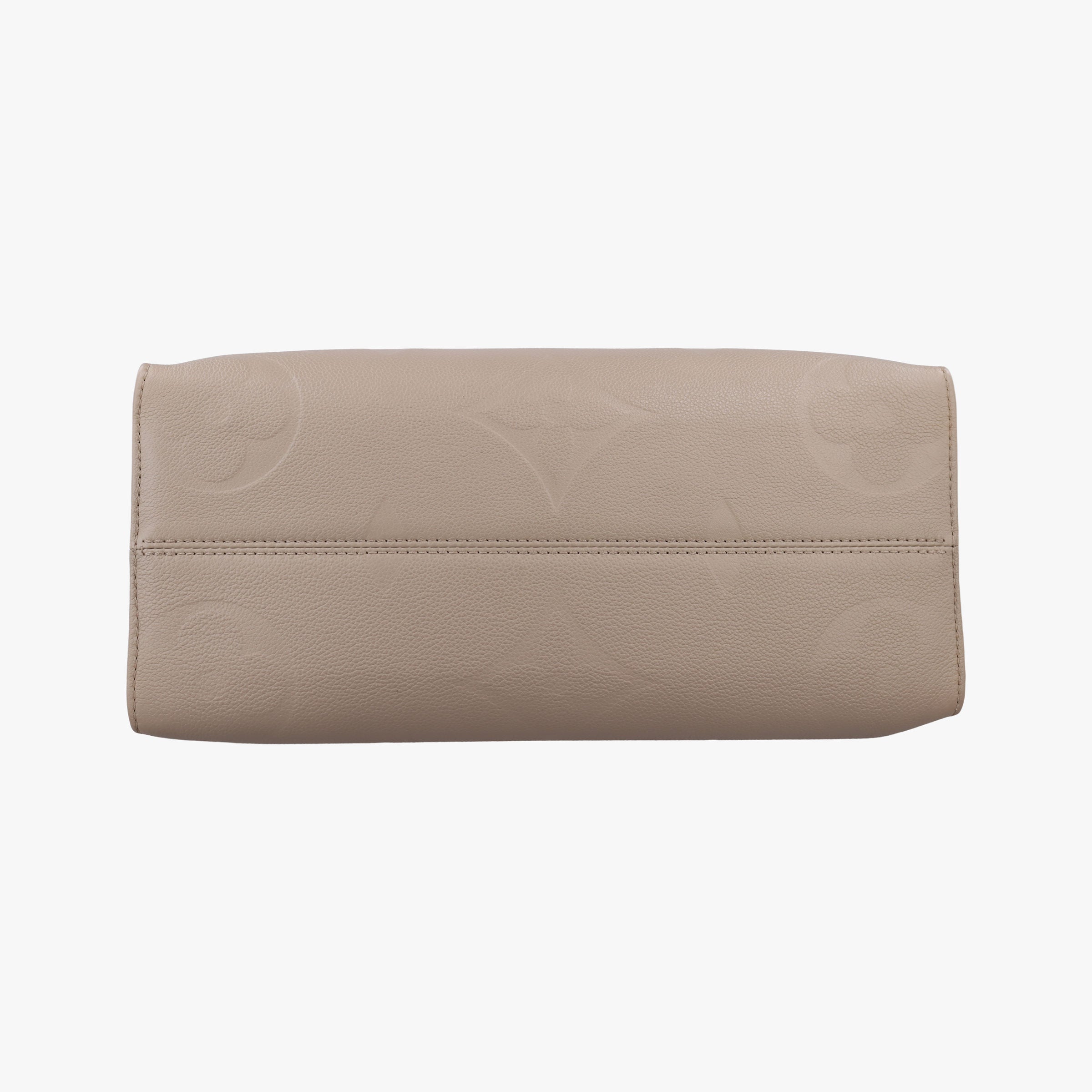 Pre-owned Louis Vuitton OntheGo MM Beige Monogram Empreinte M45607 shoulderbag | stylenewstar