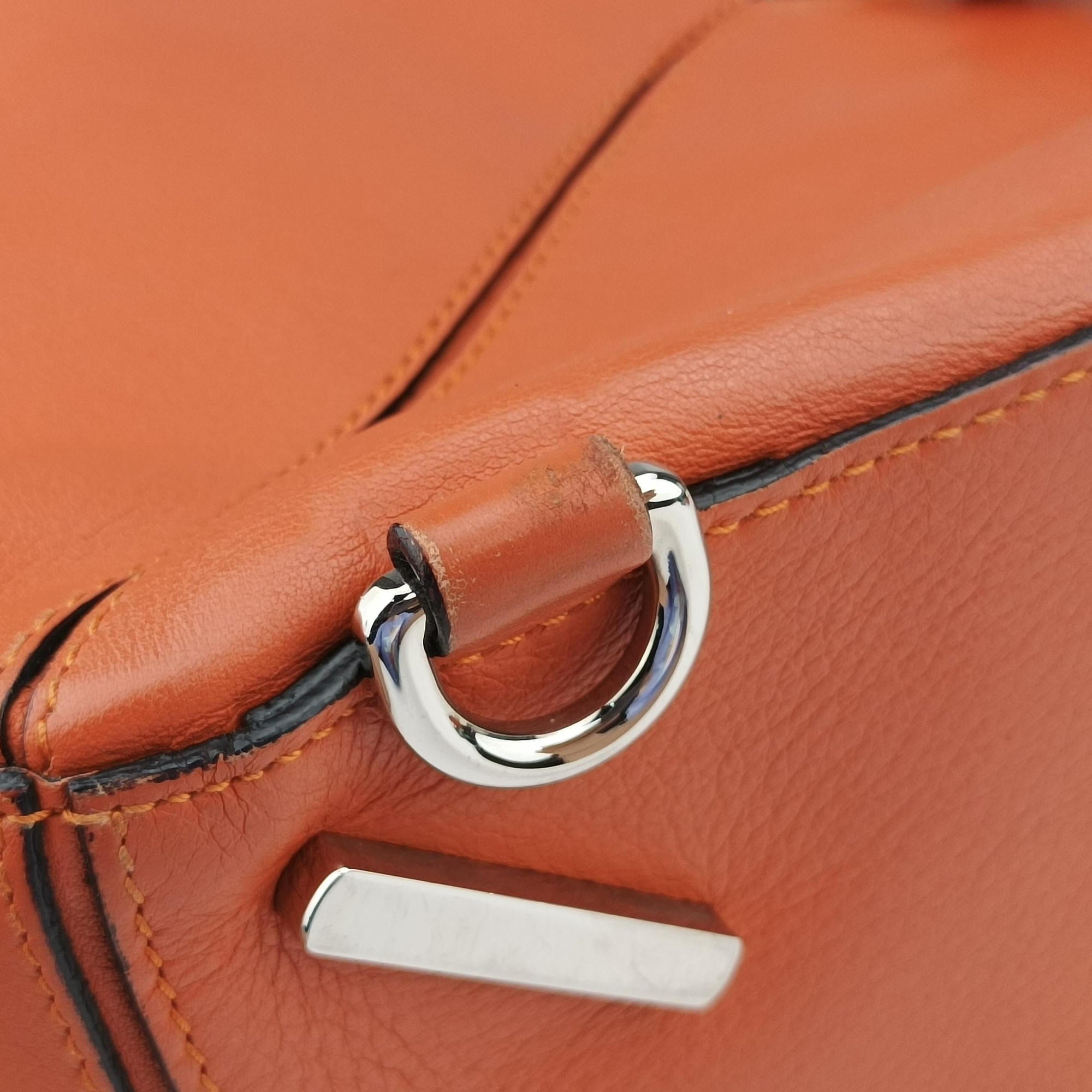 Pre-owned Loewe Puzzle Bag Medium Orange Leather  shoulderbag | stylenewstar