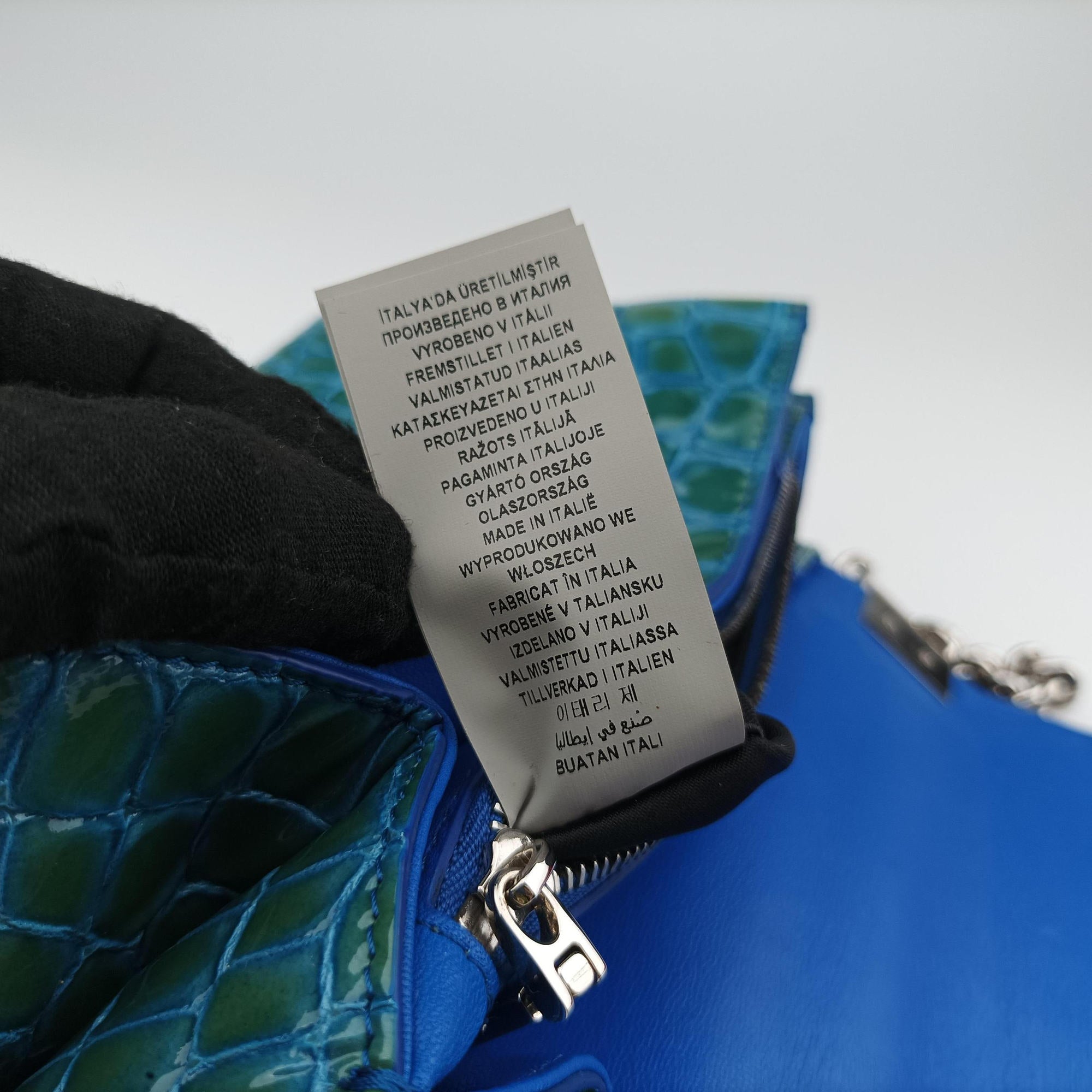 Pre-owned VERSACE La Medusa Blue Croc-Effect Embossed Calf Leather  shoulderbag | stylenewstar