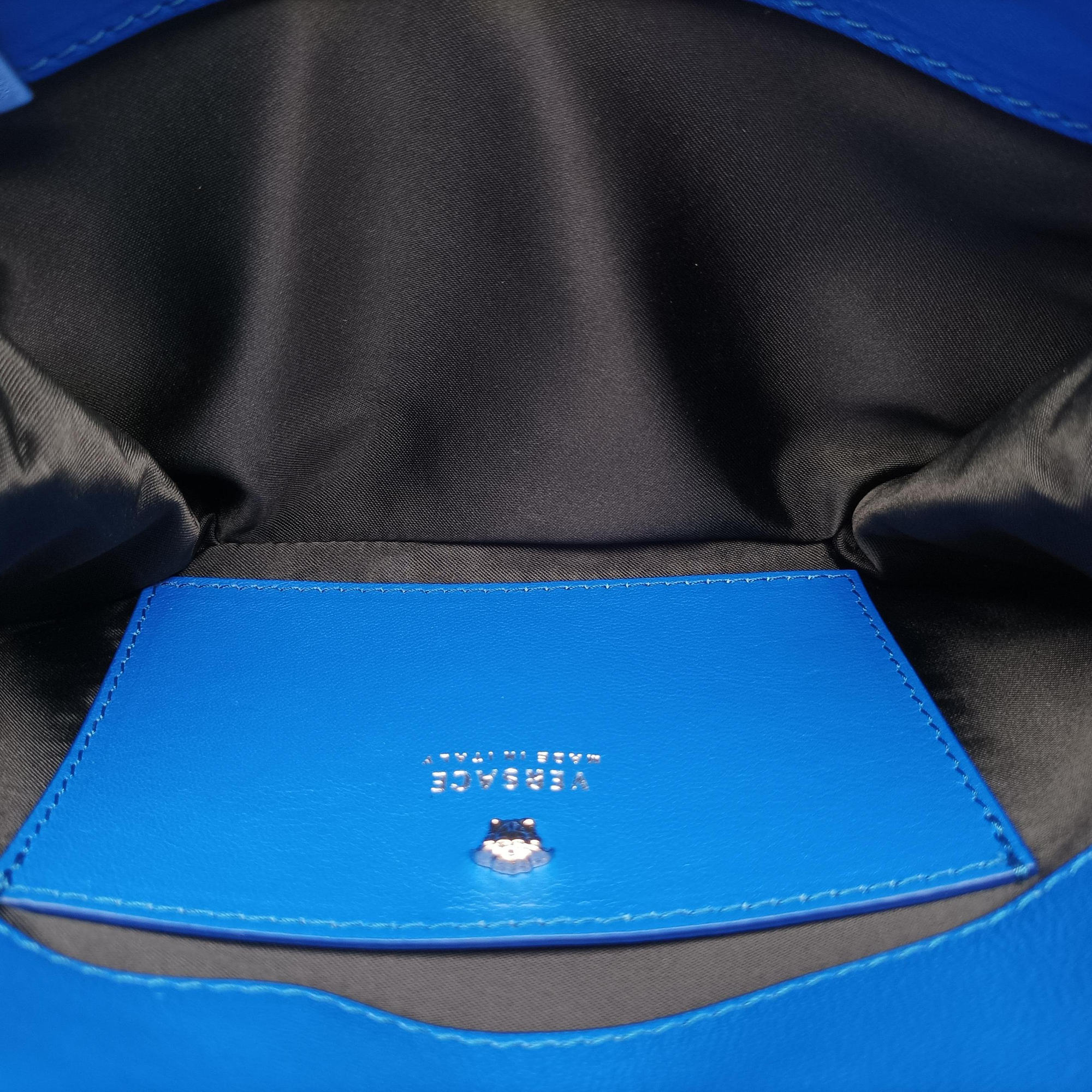 Pre-owned VERSACE La Medusa Blue Croc-Effect Embossed Calf Leather  shoulderbag | stylenewstar