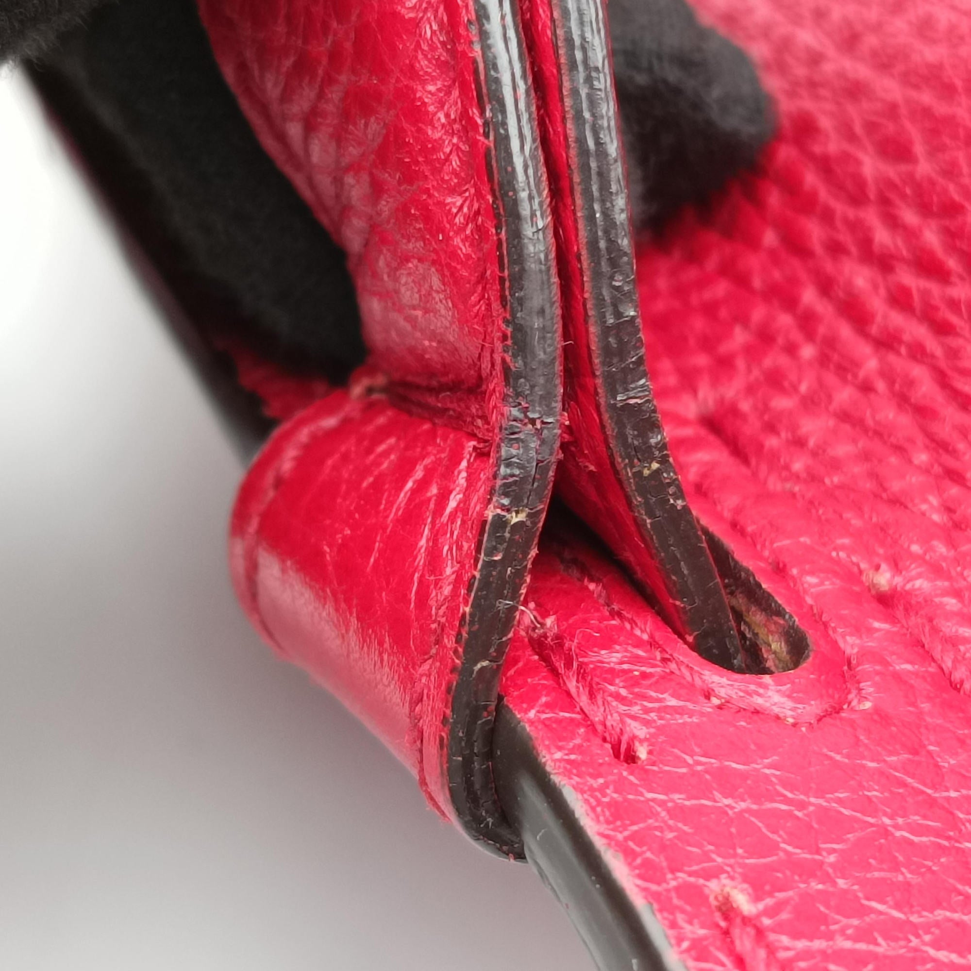 Vintage Gucci GG Marmont Red Leather 421890 shoulderbag | stylenewstar