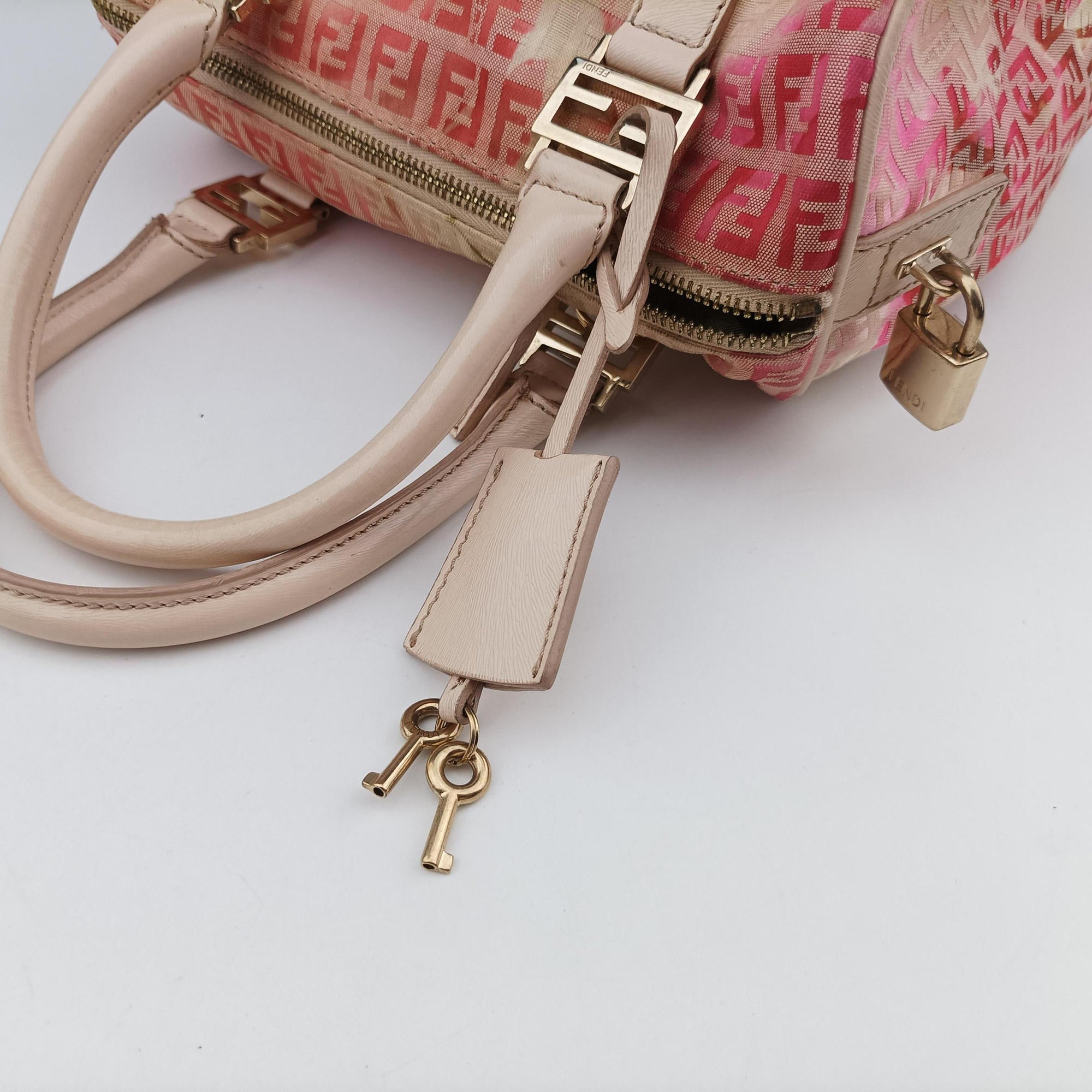 Vintage Fendi Zucchino Forever Bauletto Pink×Multicolour canvas×leather 8BL068 handbag | stylenewstar