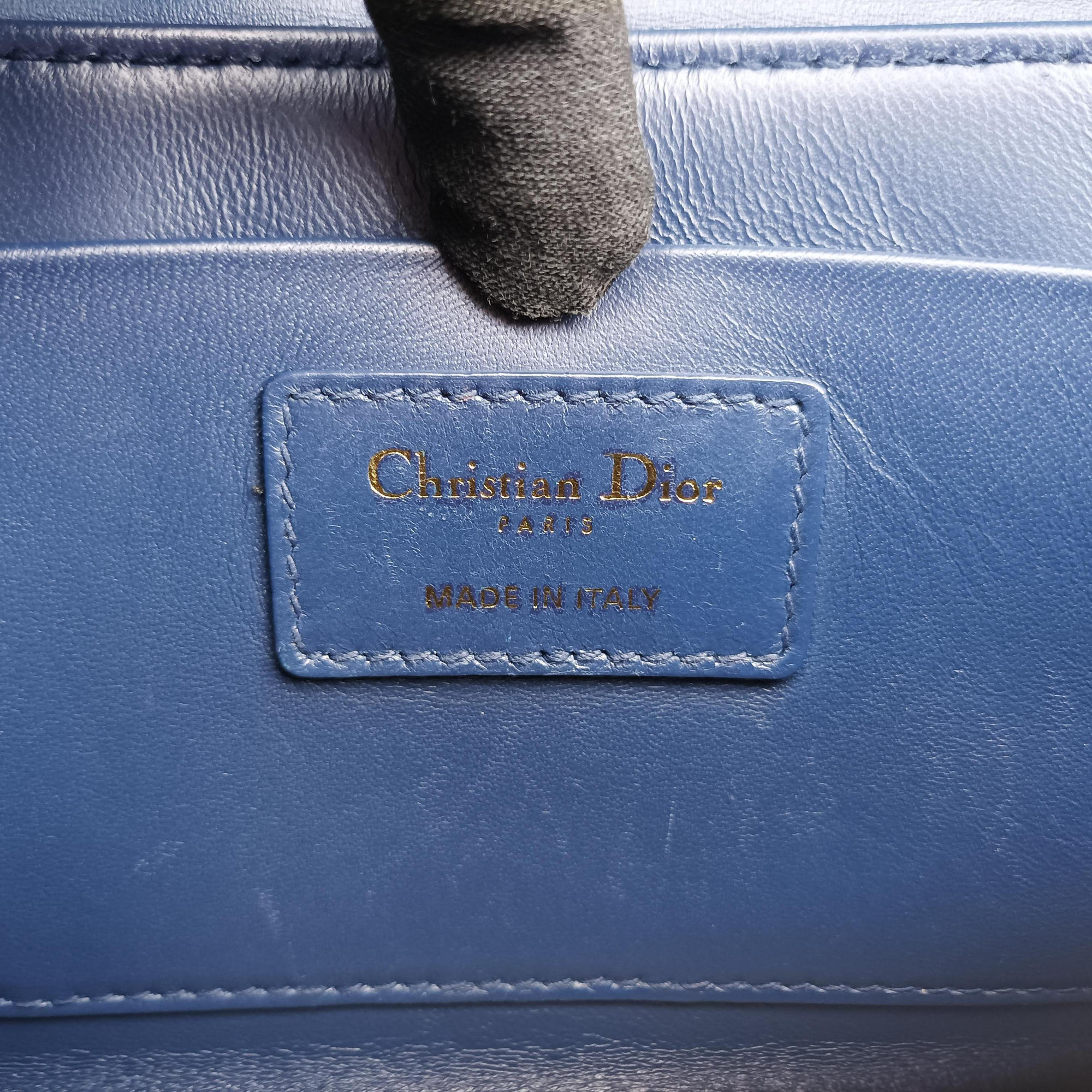 Pre-owned Christian Dior 30 MONTAIGNE Navy Leather  shoulderbag | stylenewstar