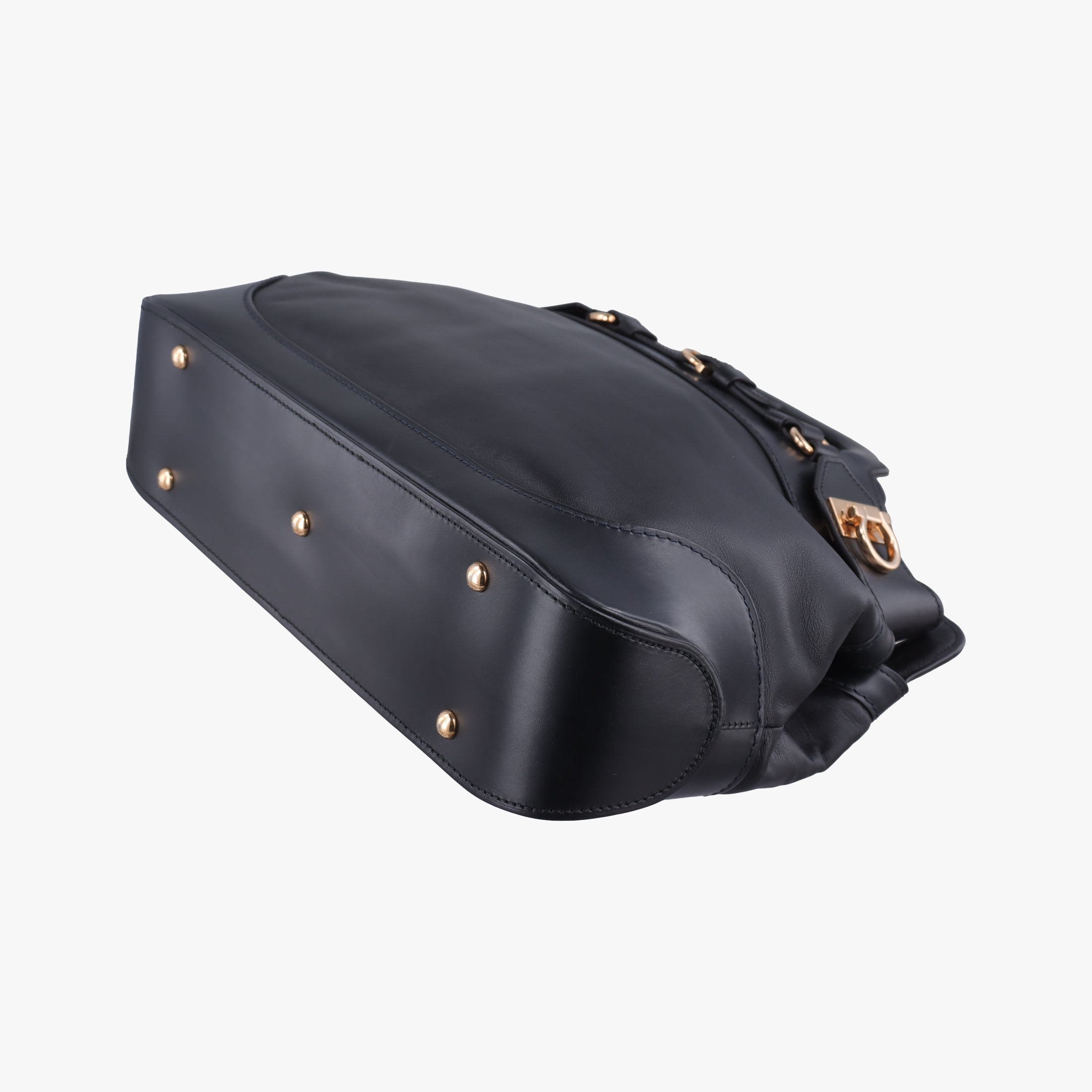 Pre-owned Ferragamo Wanda Black Leather  shoulderbag | stylenewstar