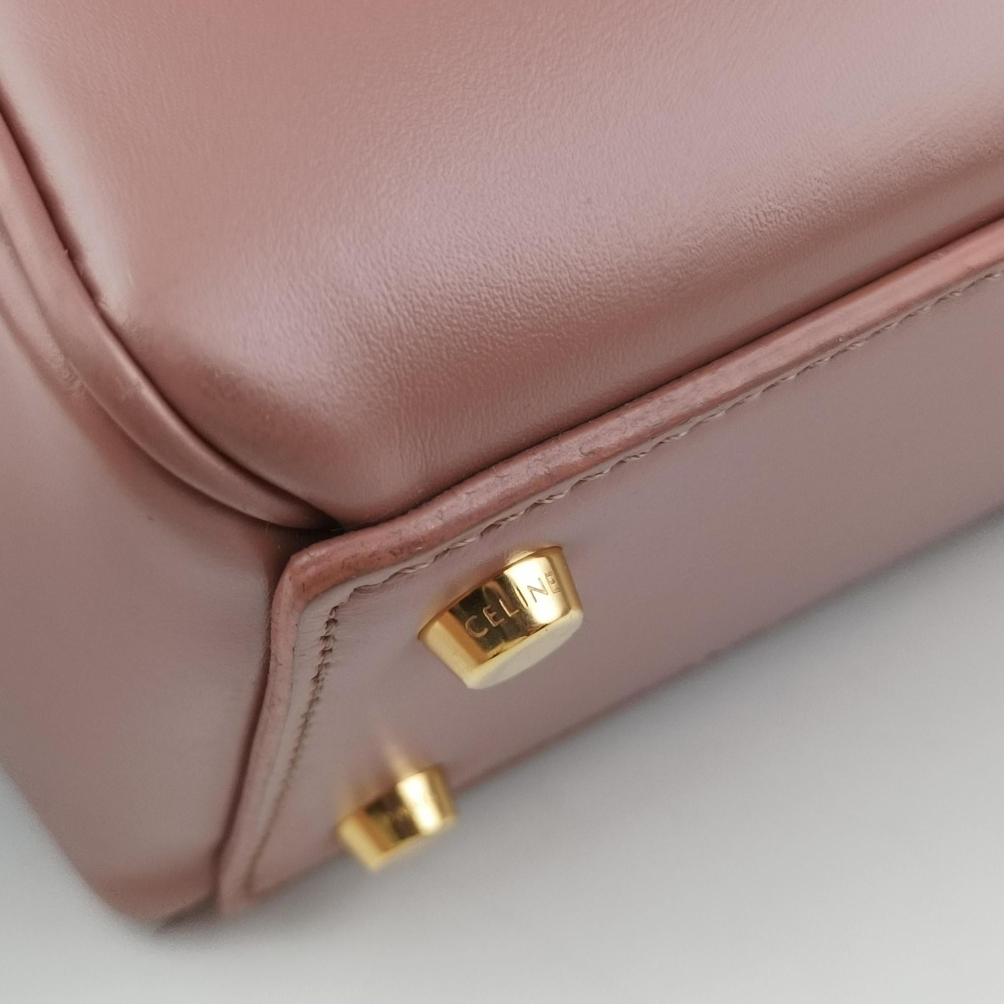 Pre-owned Celine 16 Bag Nude Calfskin 188003 shoulderbag | stylenewstar
