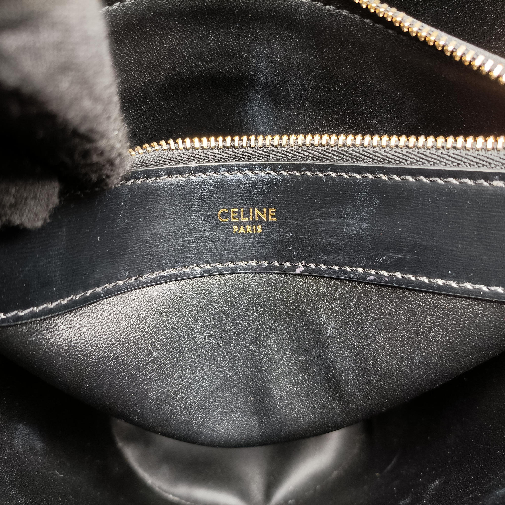 Pre-owned Celine Small Bucket Cuir Triomphe Black Smooth Calfskin 110423 shoulderbag | stylenewstar