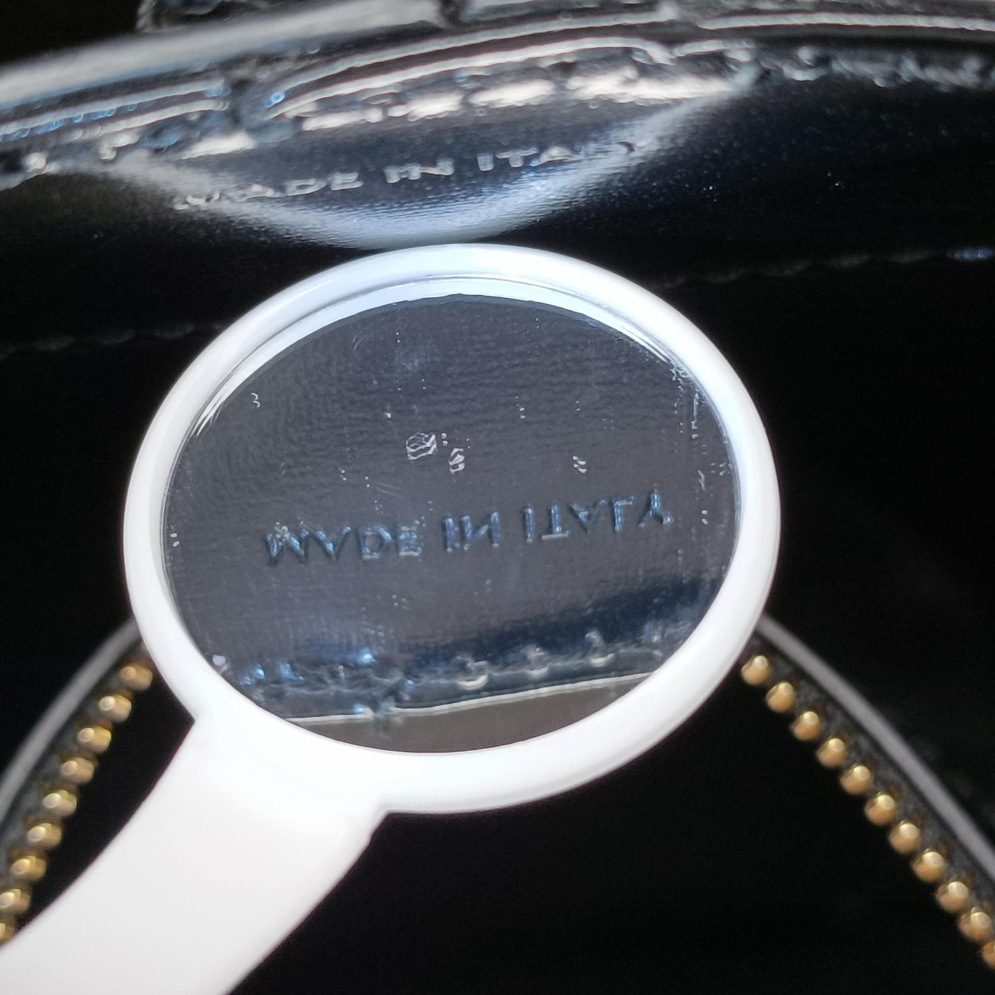 Pre-owned Celine Small Bucket Cuir Triomphe Black Smooth Calfskin 110423 shoulderbag | stylenewstar