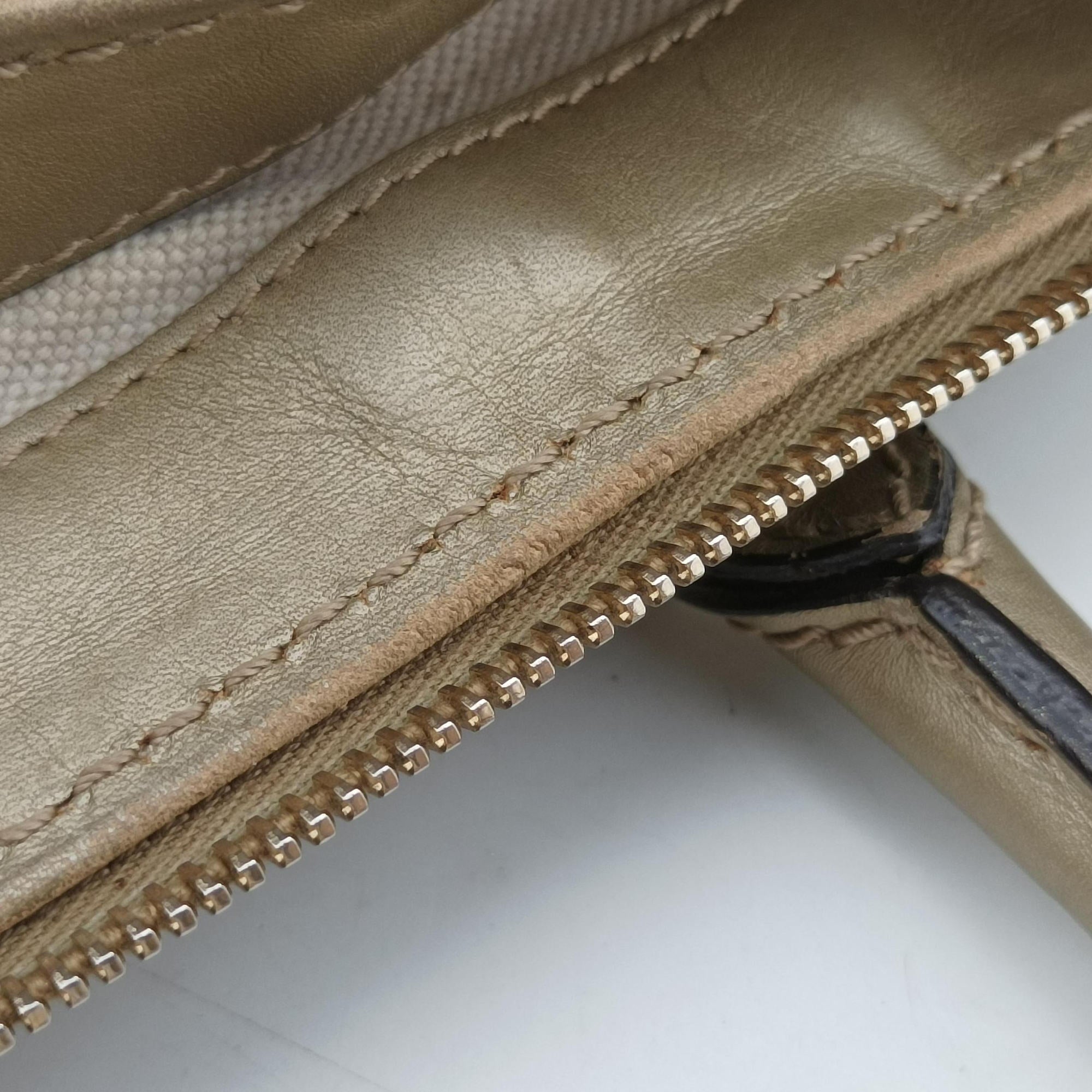 Secondhand Gucci Sukey Golden Leather 247902 shoulderbag | stylenewstar