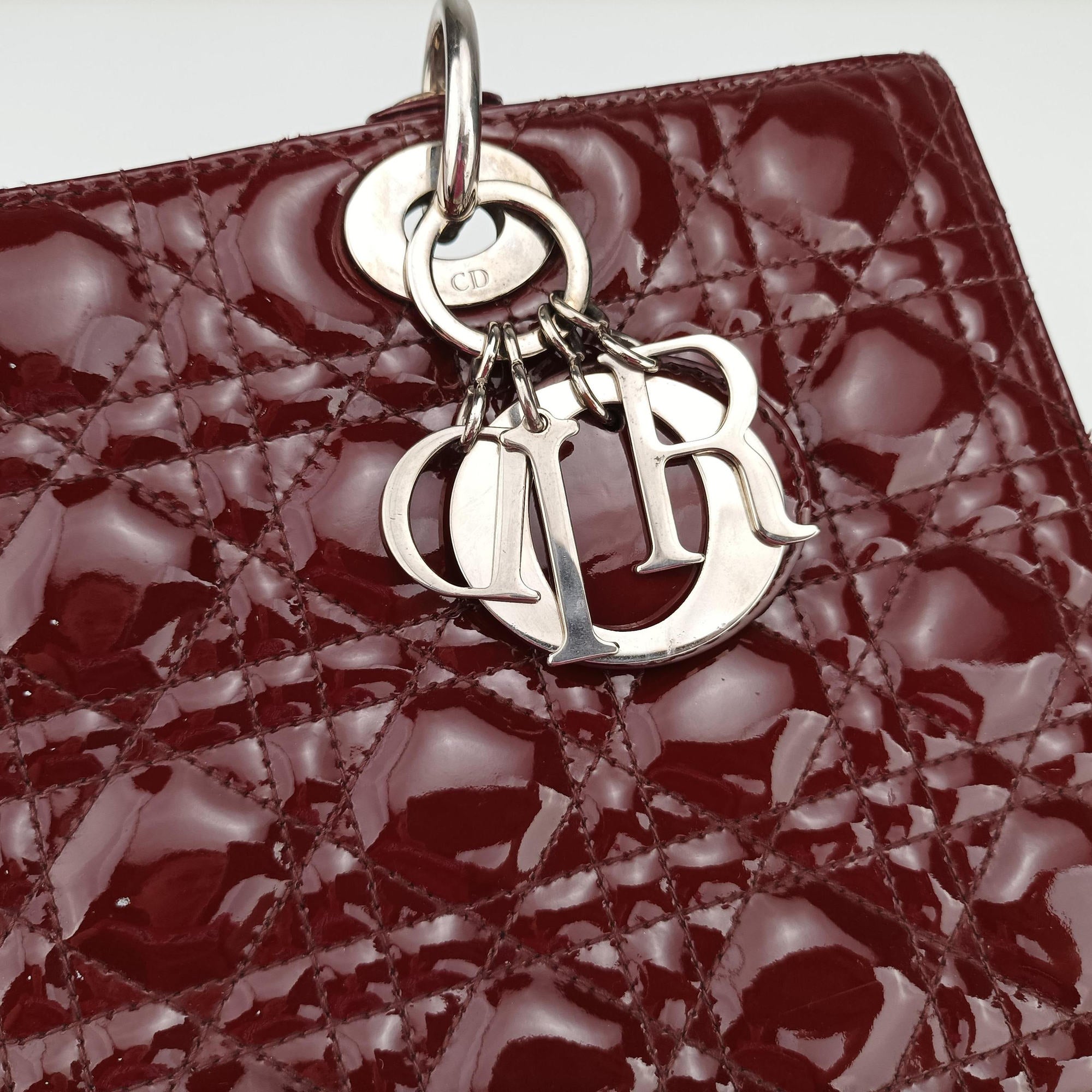 Secondhand Christian Dior Lady Dior Burgundy patent  shoulderbag | stylenewstar