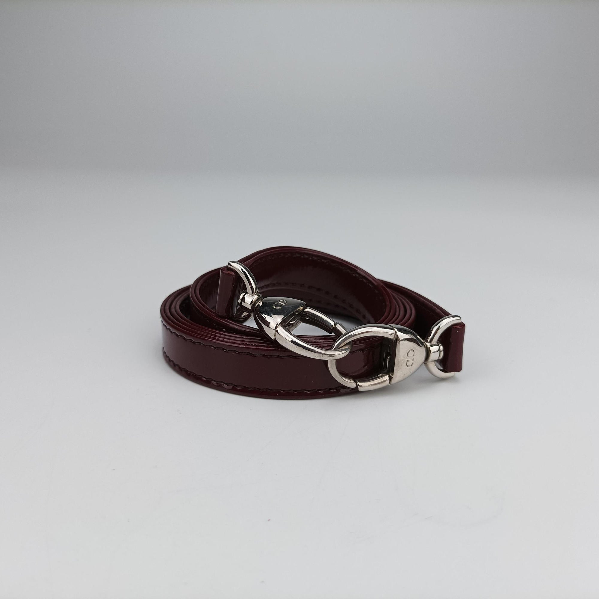 Secondhand Christian Dior Lady Dior Burgundy patent  shoulderbag | stylenewstar