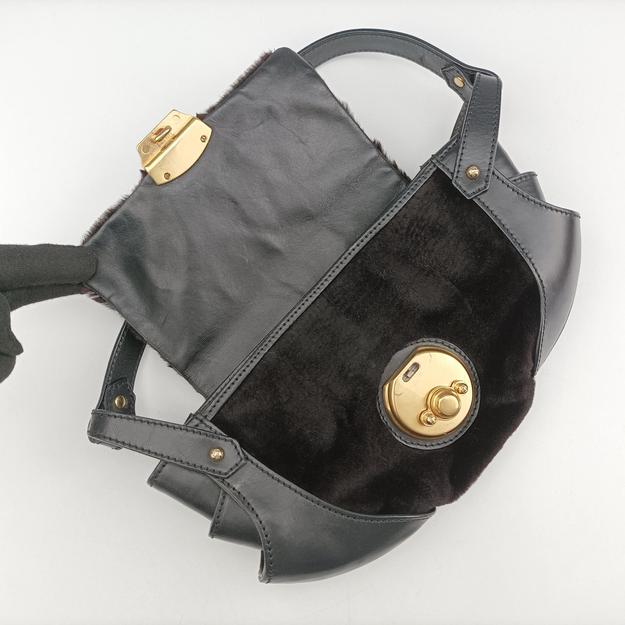 Pre-owned Fendi B Mix Black Leather×Mink fur 8BR429 handbag | stylenewstar
