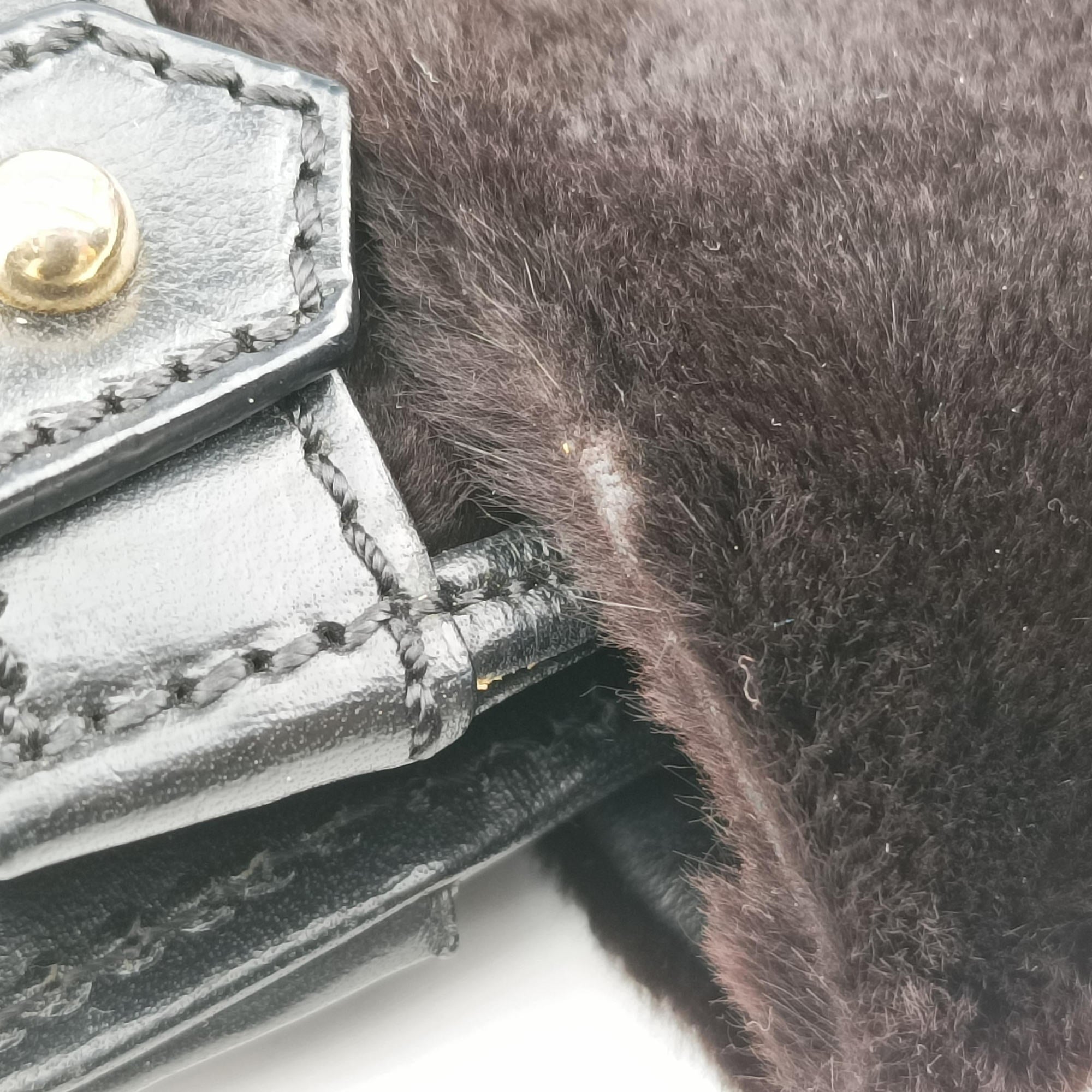 Pre-owned Fendi B Mix Black Leather×Mink fur 8BR429 handbag | stylenewstar