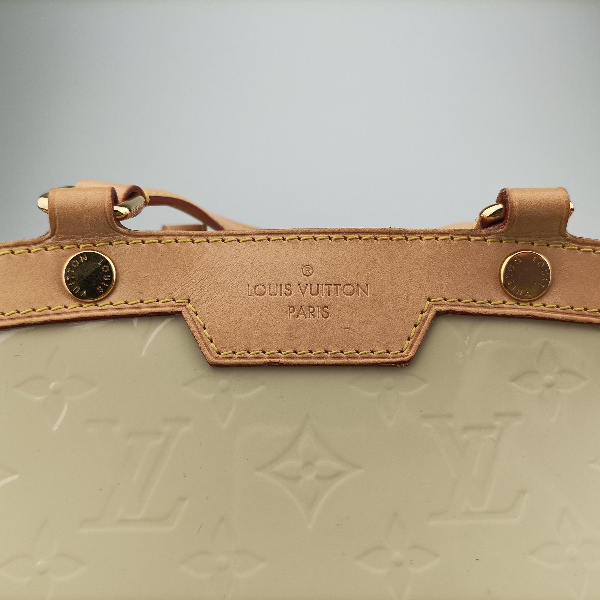 Vintage Louis Vuitton Brea MM Broncorail Vernis M91456 shoulderbag | stylenewstar