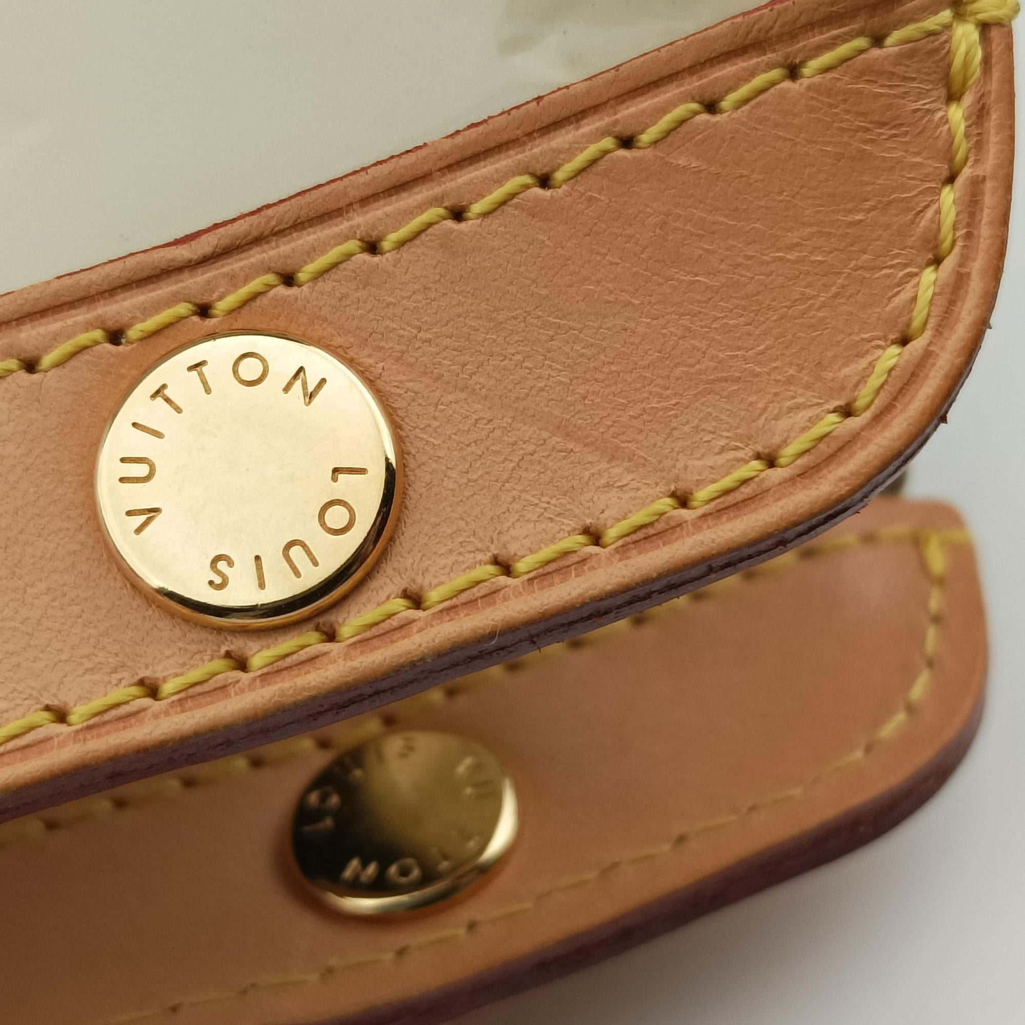 Vintage Louis Vuitton Brea MM Broncorail Vernis M91456 shoulderbag | stylenewstar