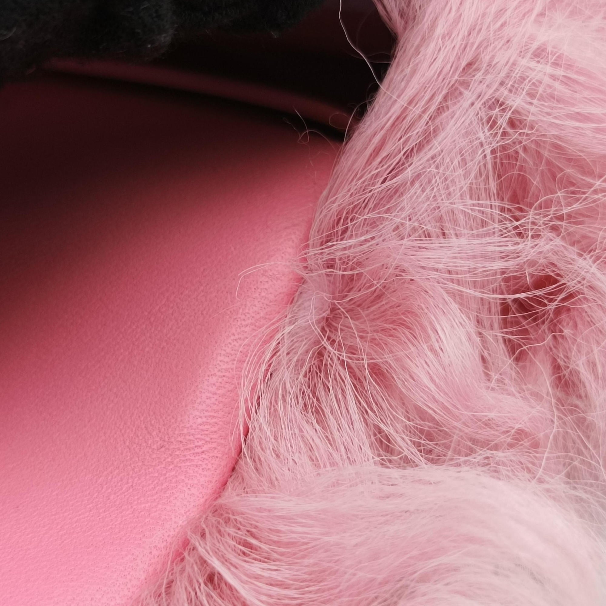 Vintage Chanel Shearling CC Hook Card Holder Pink wool AP2397 clutchbag | stylenewstar
