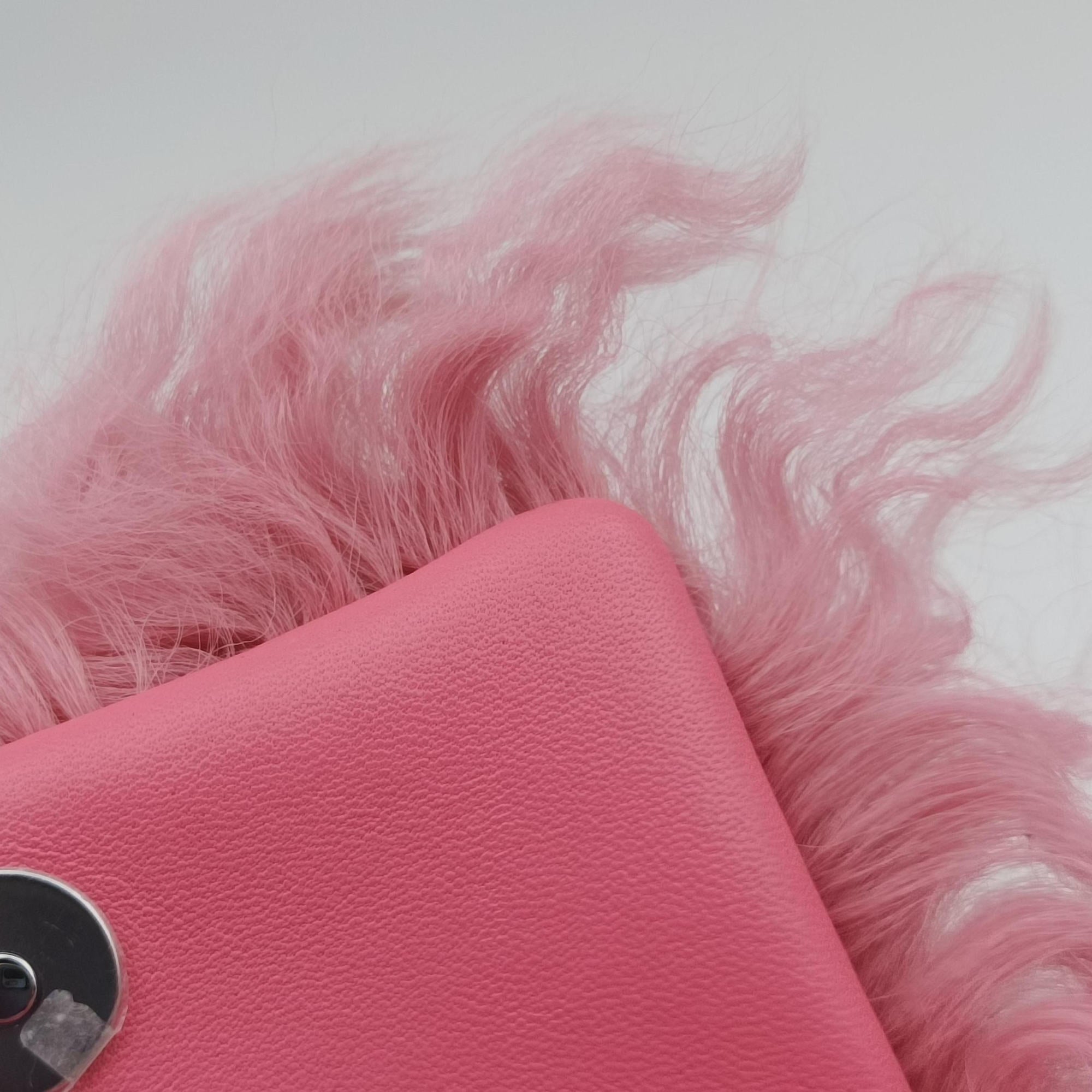 Vintage Chanel Shearling CC Hook Card Holder Pink wool AP2397 clutchbag | stylenewstar