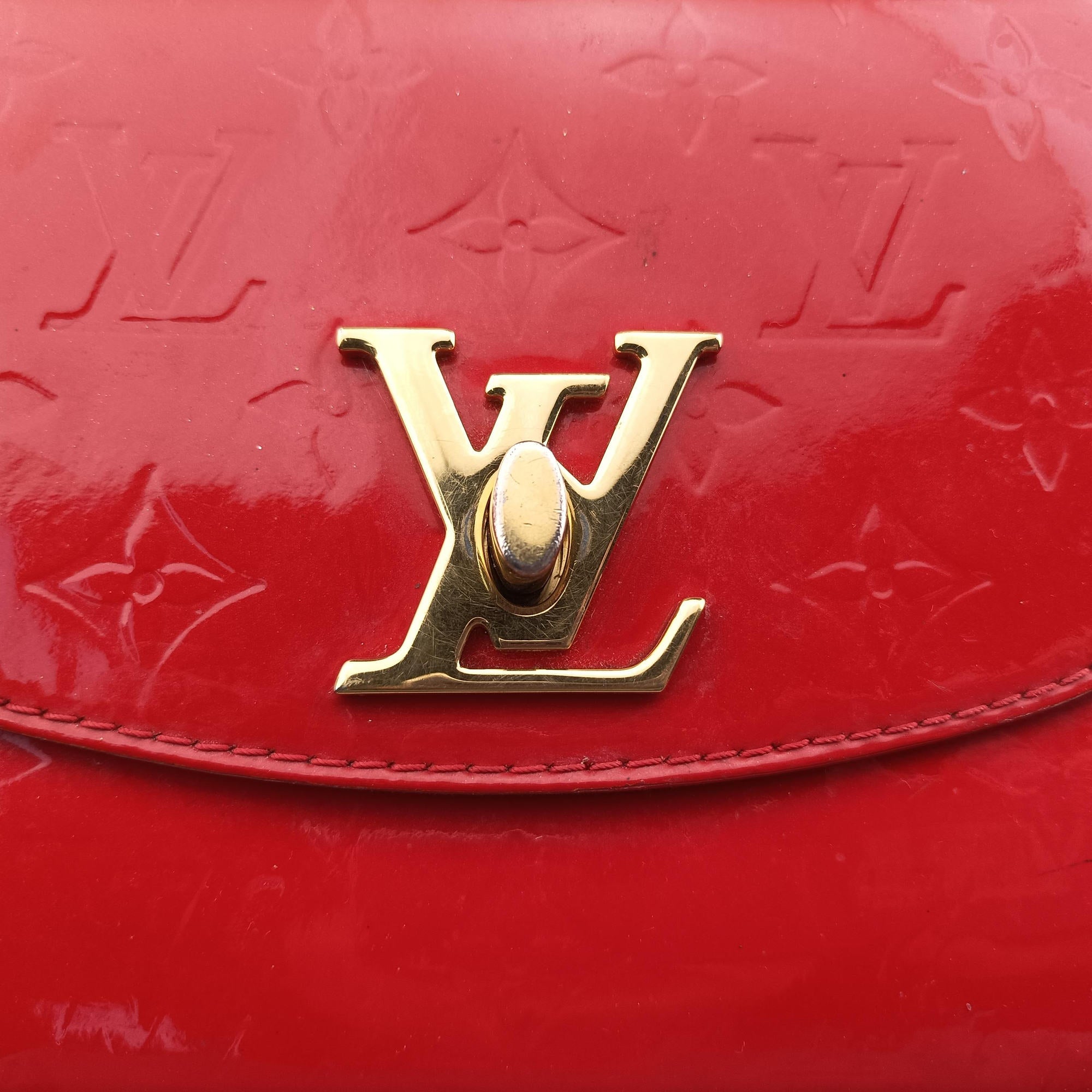 Pre-owned Louis Vuitton PASADENA CERISE Vernis M90944 shoulderbag | stylenewstar