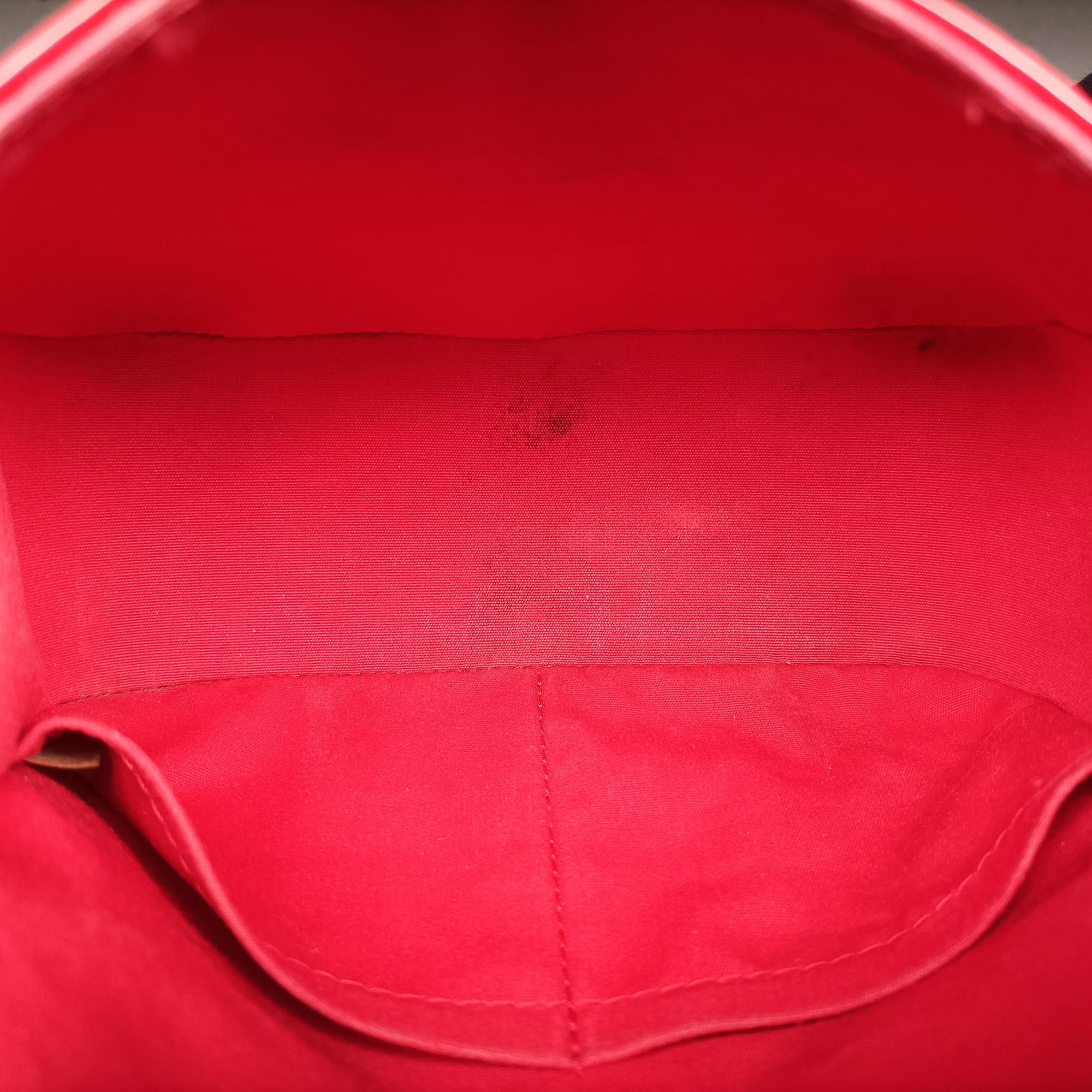 Pre-owned Louis Vuitton PASADENA CERISE Vernis M90944 shoulderbag | stylenewstar