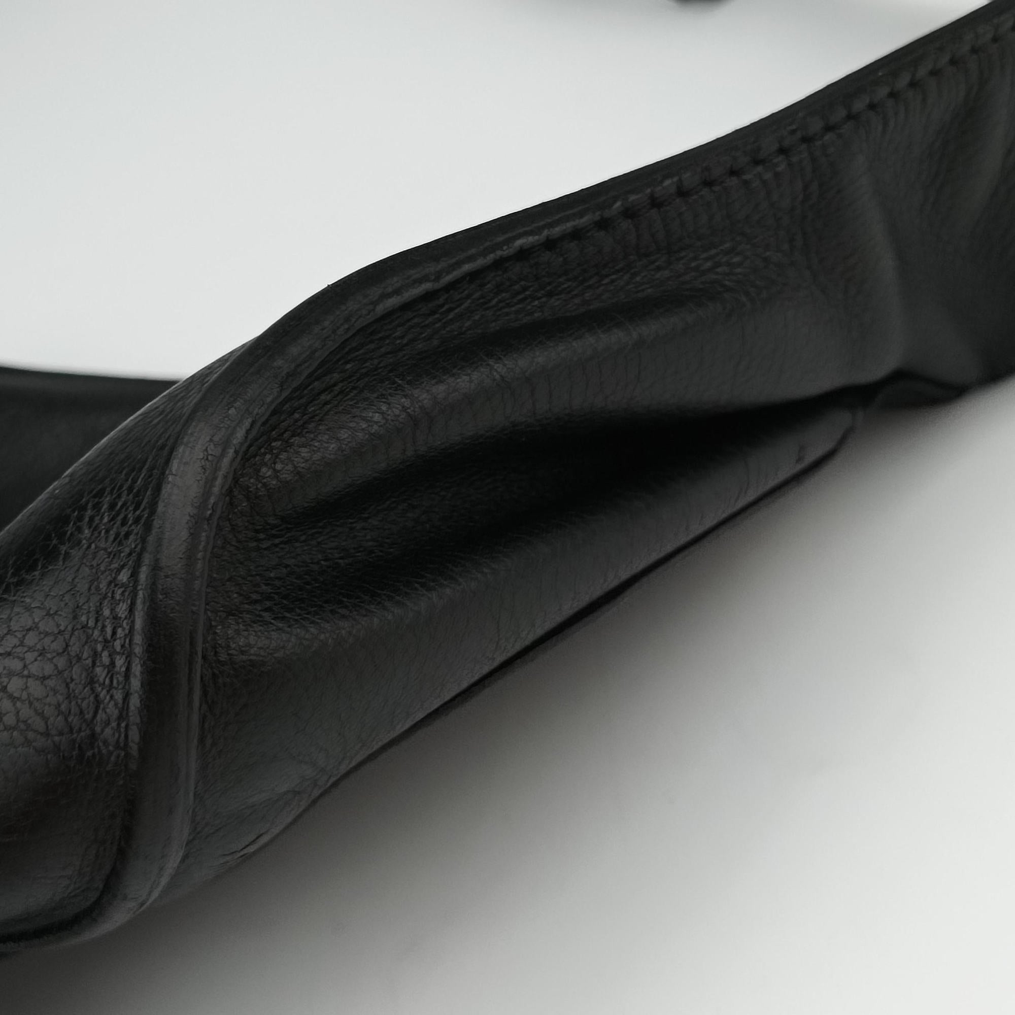 Pre-owned Hermes Chiquita 90 Black Evergrain Leather  bum bag/waist bag | stylenewstar