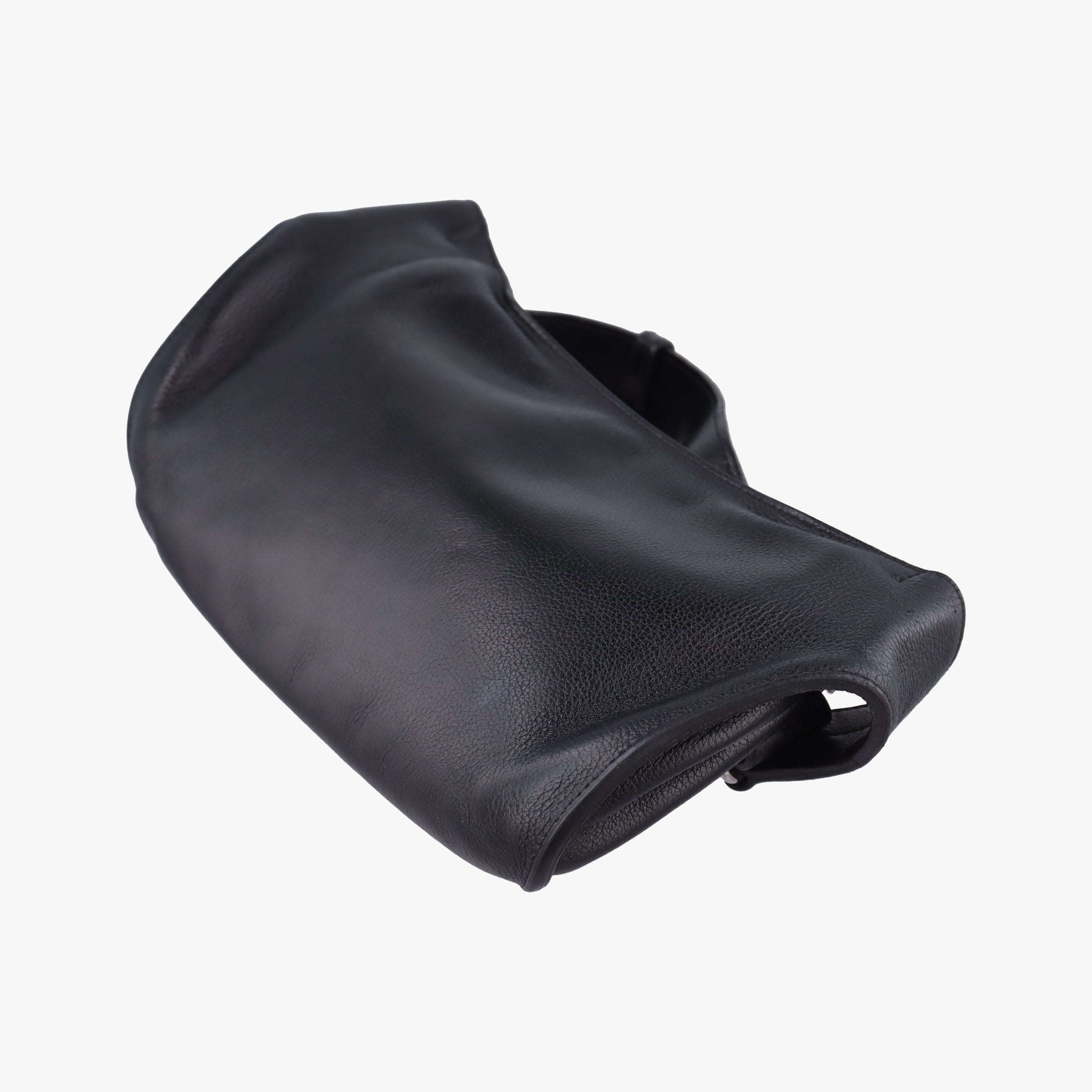 Pre-owned Hermes Chiquita 90 Black Evergrain Leather  bum bag/waist bag | stylenewstar