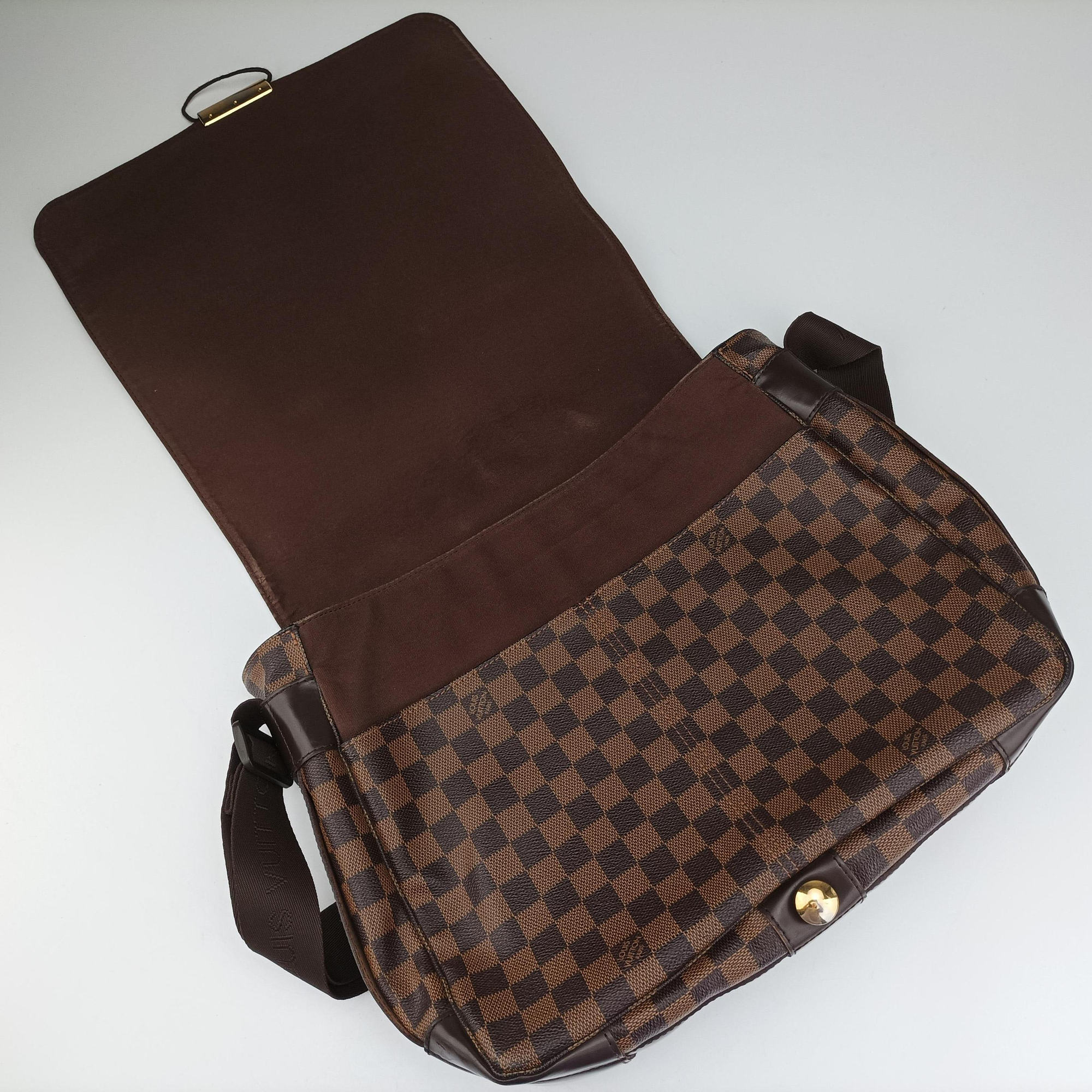 Secondhand Louis Vuitton Bastille Messenger EBENE Damier Canvas N45258 shoulderbag | stylenewstar