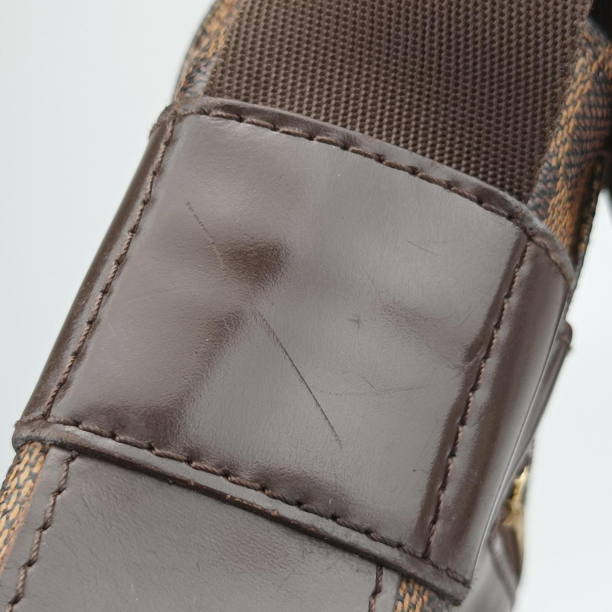 Secondhand Louis Vuitton Bastille Messenger EBENE Damier Canvas N45258 shoulderbag | stylenewstar
