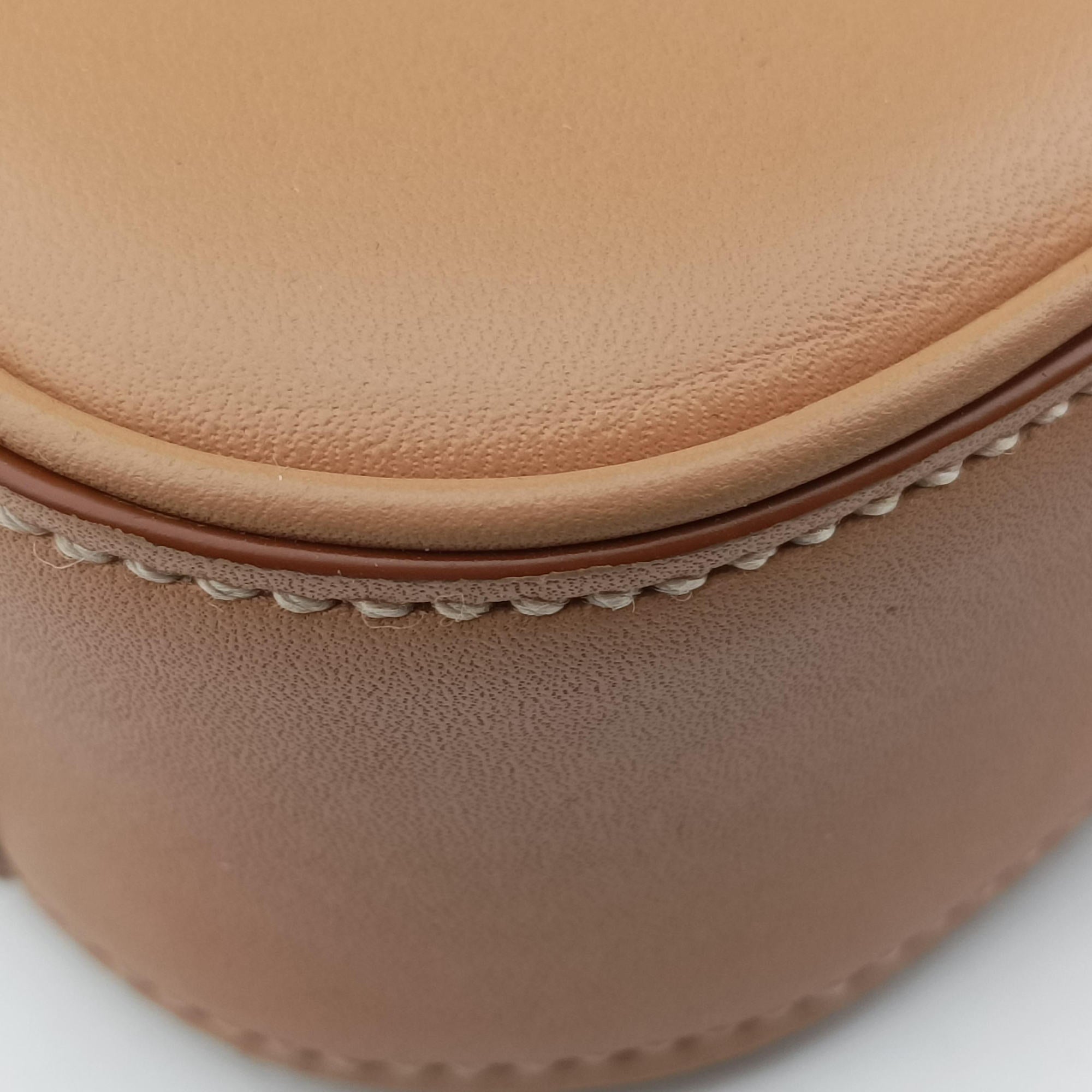 Pre-owned Yves Saint Laurent LE5A7Hobo Camel Leather 710318 handbag | stylenewstar