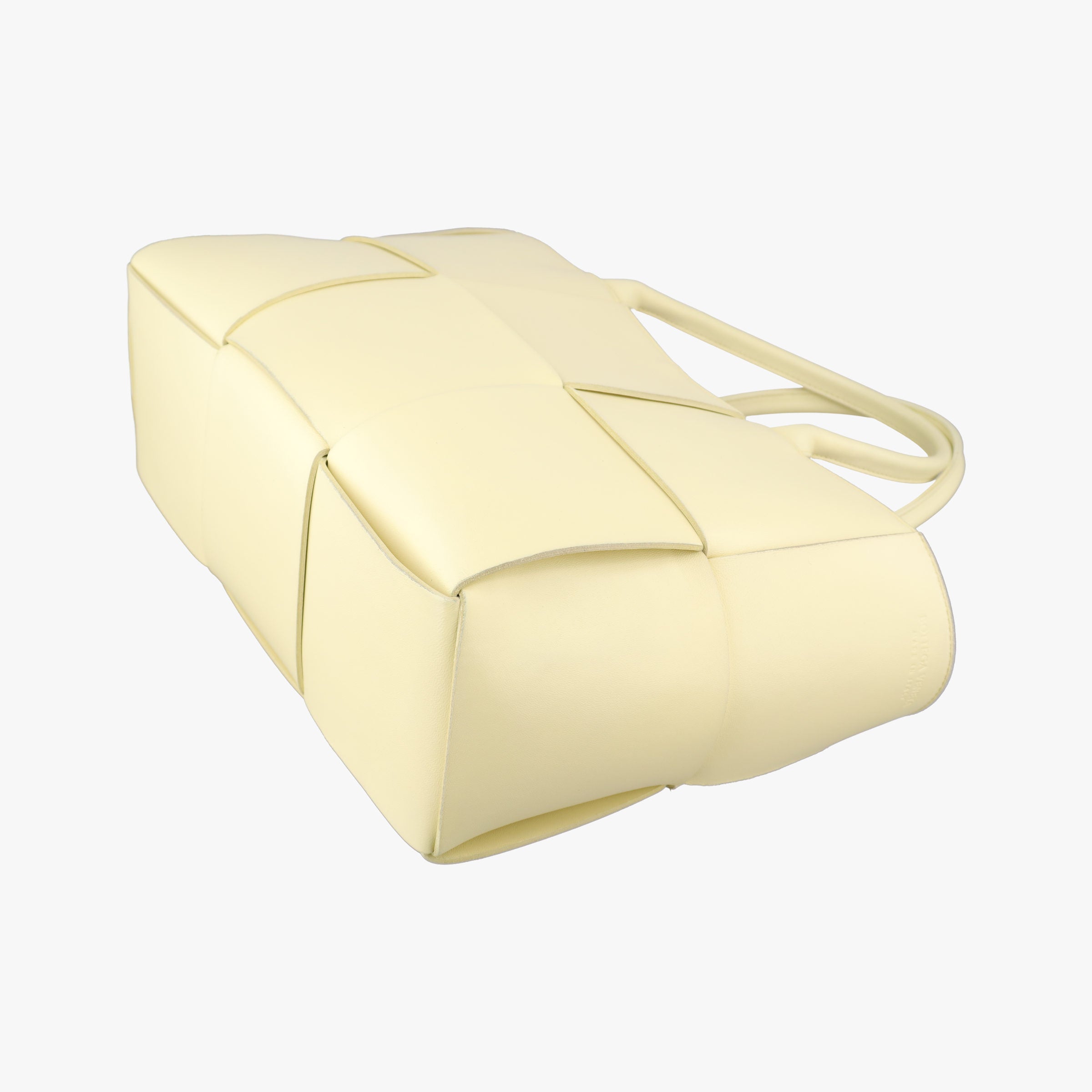 Secondhand Bottega Veneta THE ARCO Tote small Yellow lambskin  handbag | stylenewstar