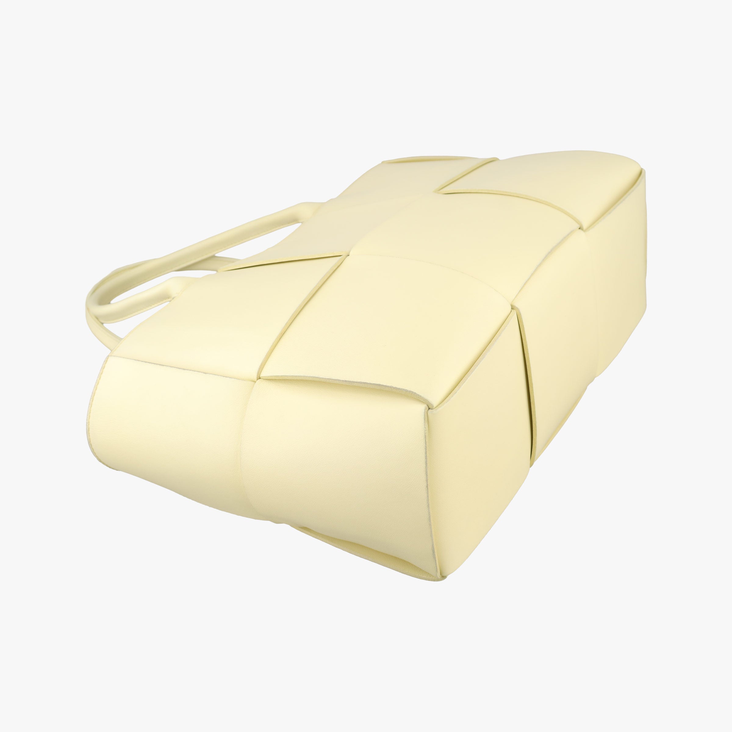 Secondhand Bottega Veneta THE ARCO Tote small Yellow lambskin  handbag | stylenewstar