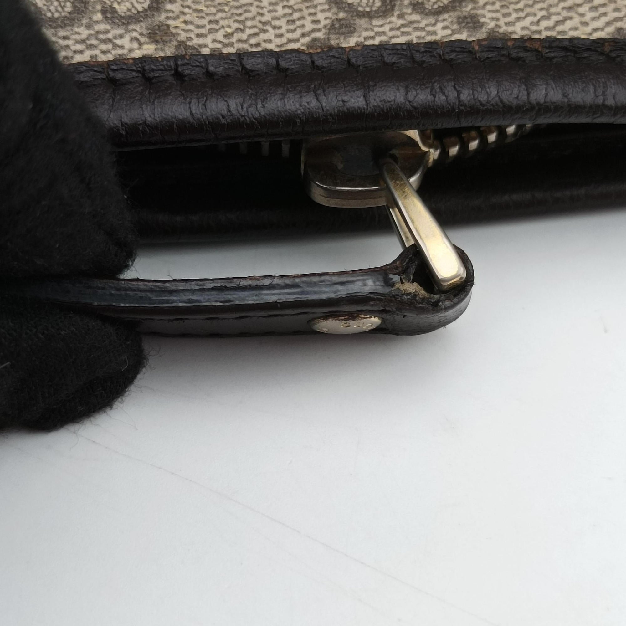 Pre-owned Gucci GG Supreme Brown PVC coated canvas×Leather 353437 shoulderbag | stylenewstar