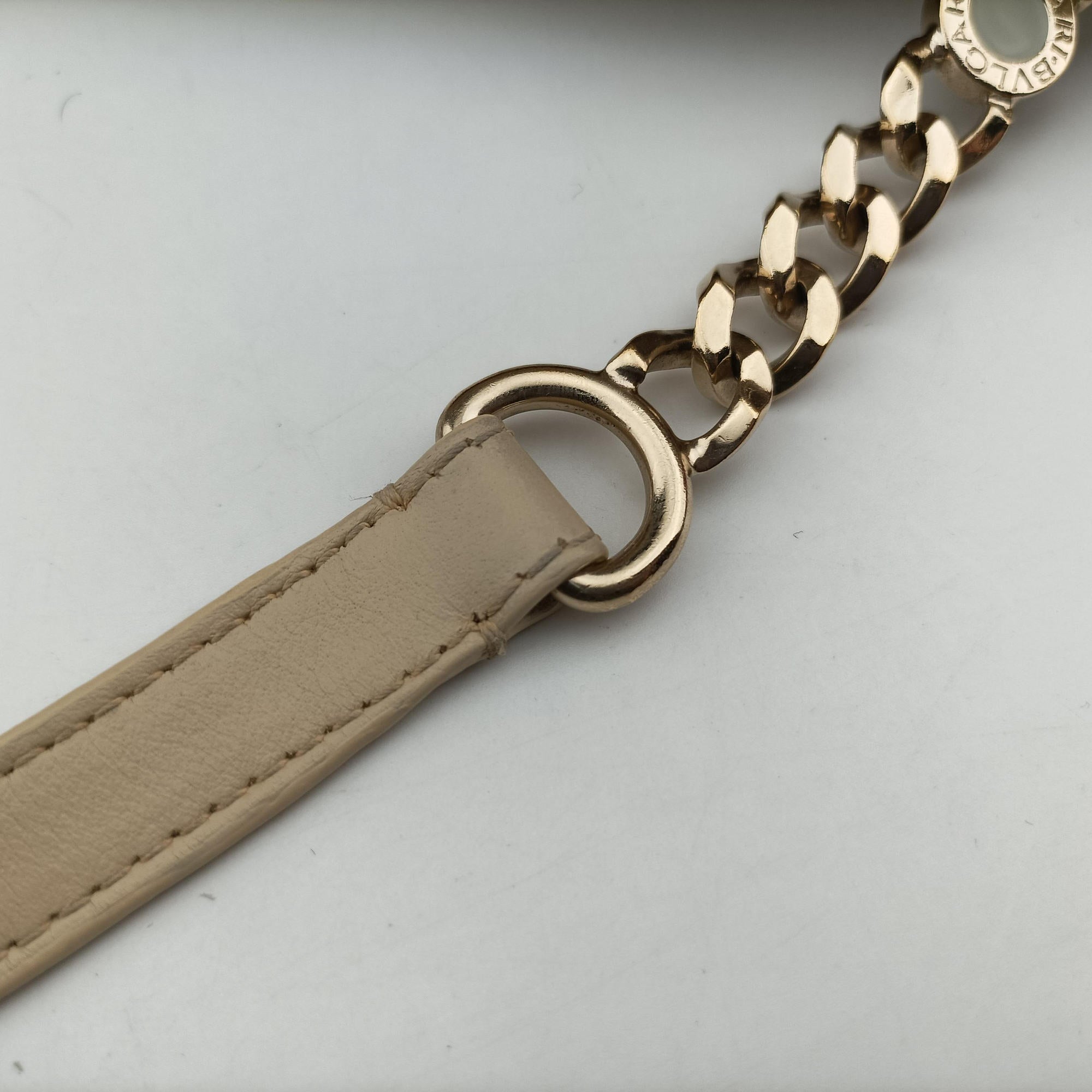 Pre-owned Bvlgari Monete Beige leather  shoulderbag | stylenewstar