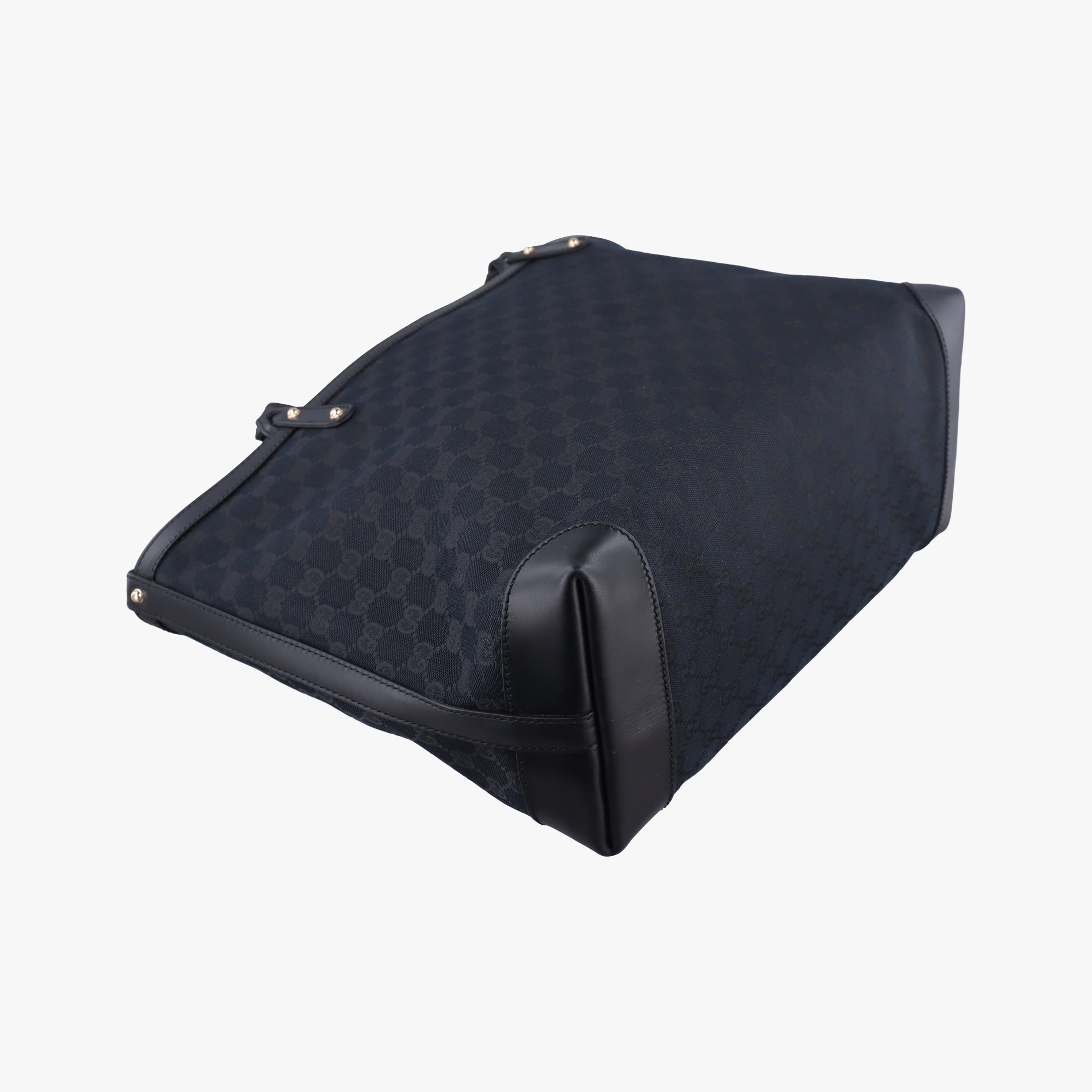 Pre-owned Gucci GG Craft Black canvas 247209 handbag | stylenewstar