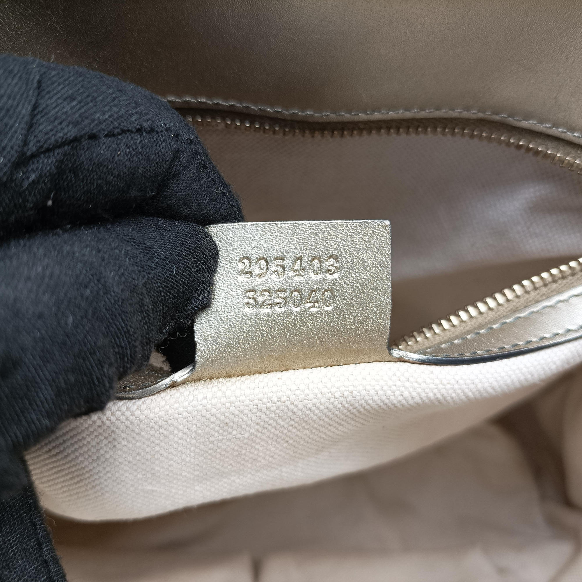 Secondhand Gucci Emily Golden Leather 295403 shoulderbag | stylenewstar