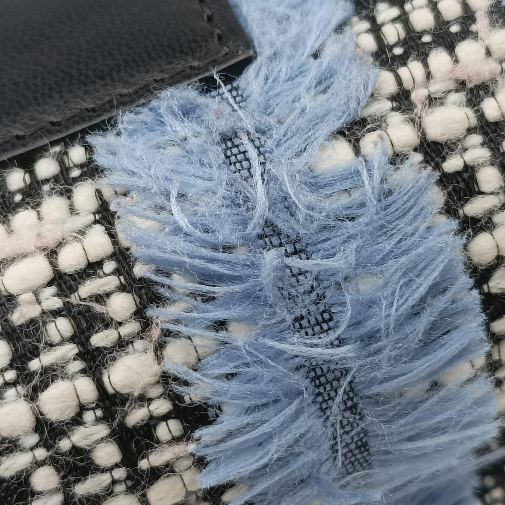 Pre-owned VERSACE Palazzo Sultan Blue×White Tweed  & Leather  shoulderbag | stylenewstar