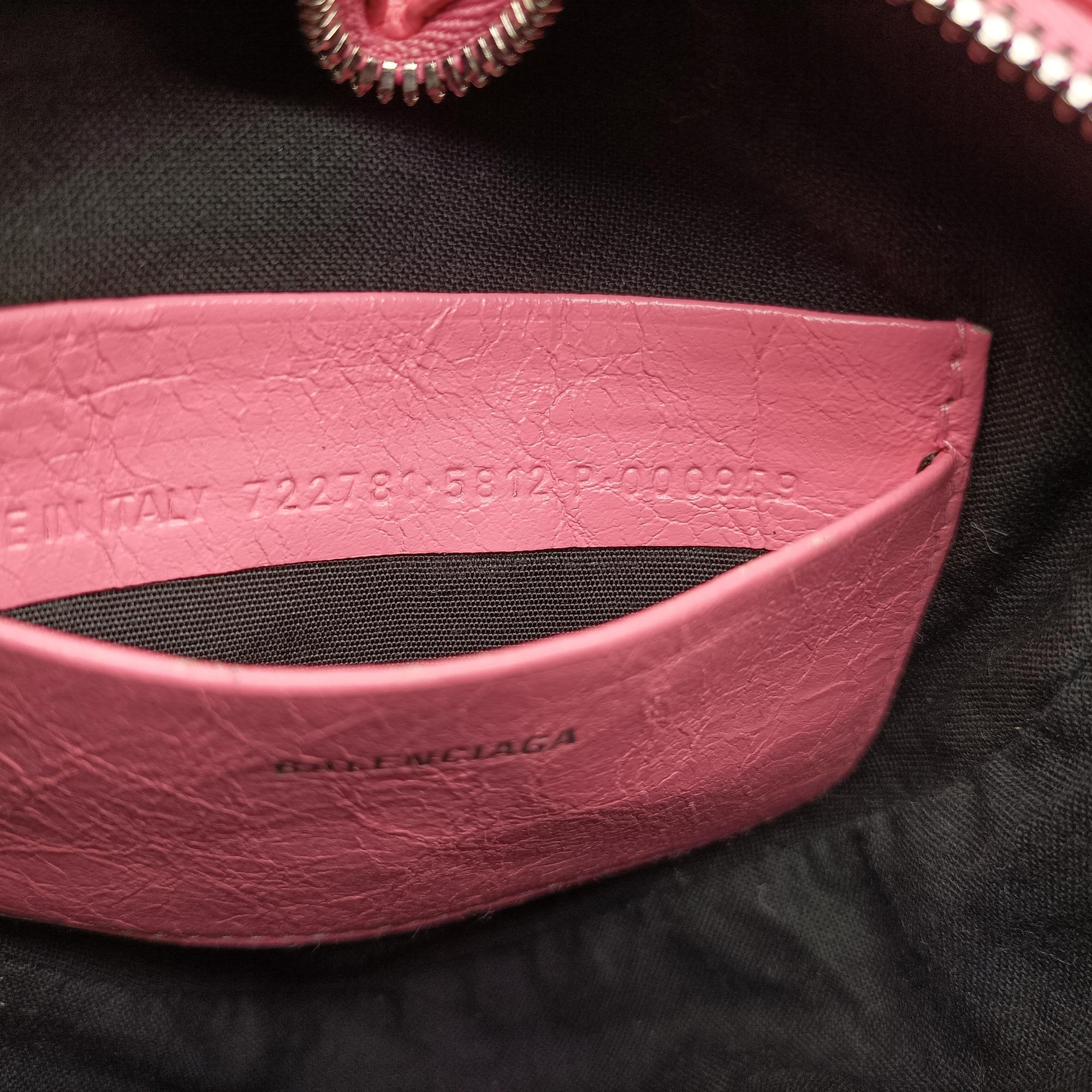 Vintage Balenciaga Le Cagole Heart Mini Pink lambskin  shoulderbag | stylenewstar
