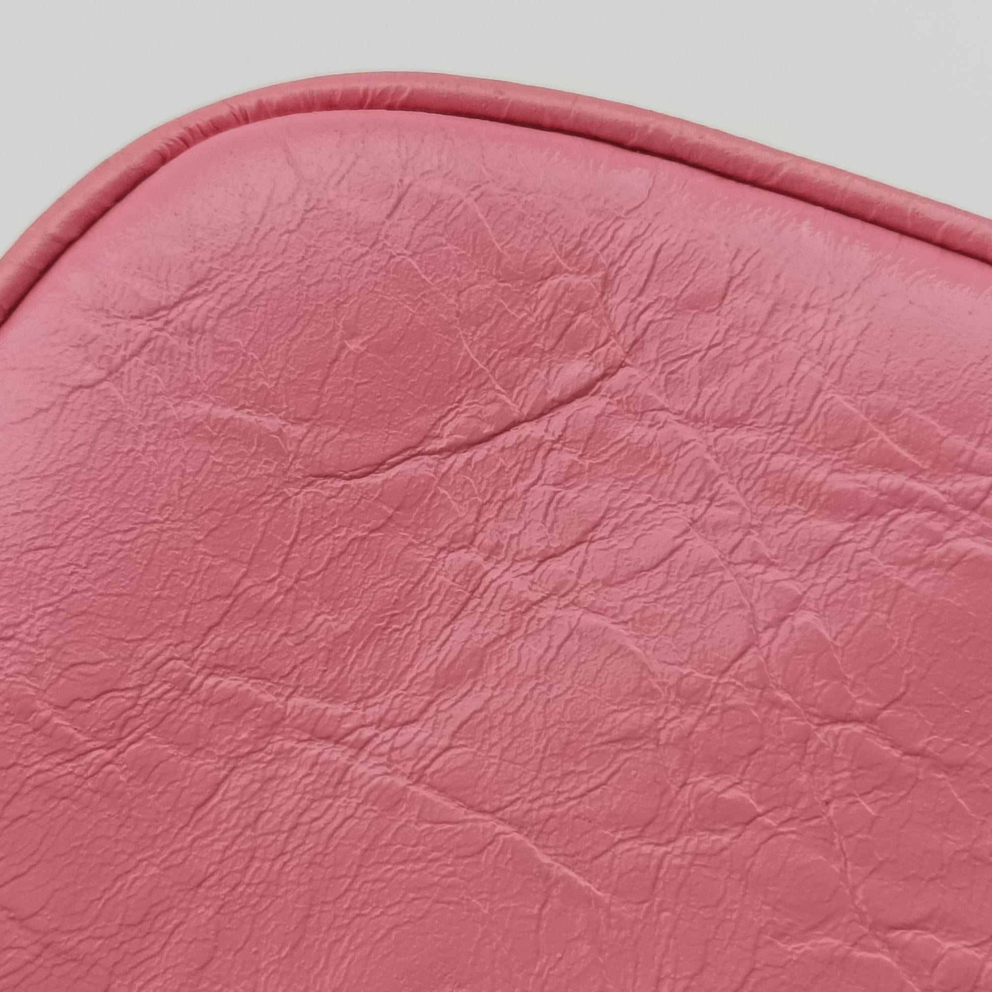 Vintage Balenciaga Le Cagole Heart Mini Pink lambskin  shoulderbag | stylenewstar