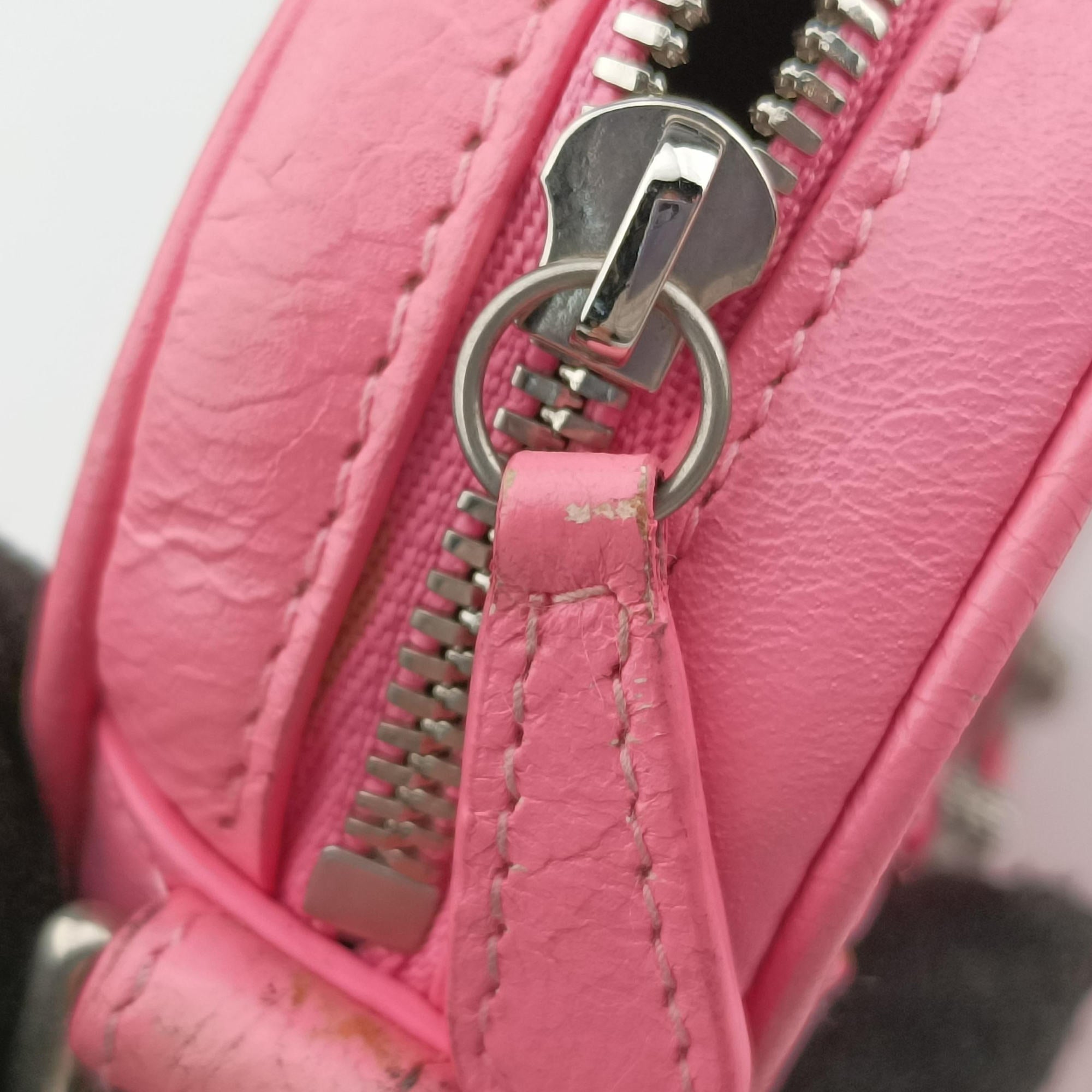 Vintage Balenciaga Le Cagole Heart Mini Pink lambskin  shoulderbag | stylenewstar