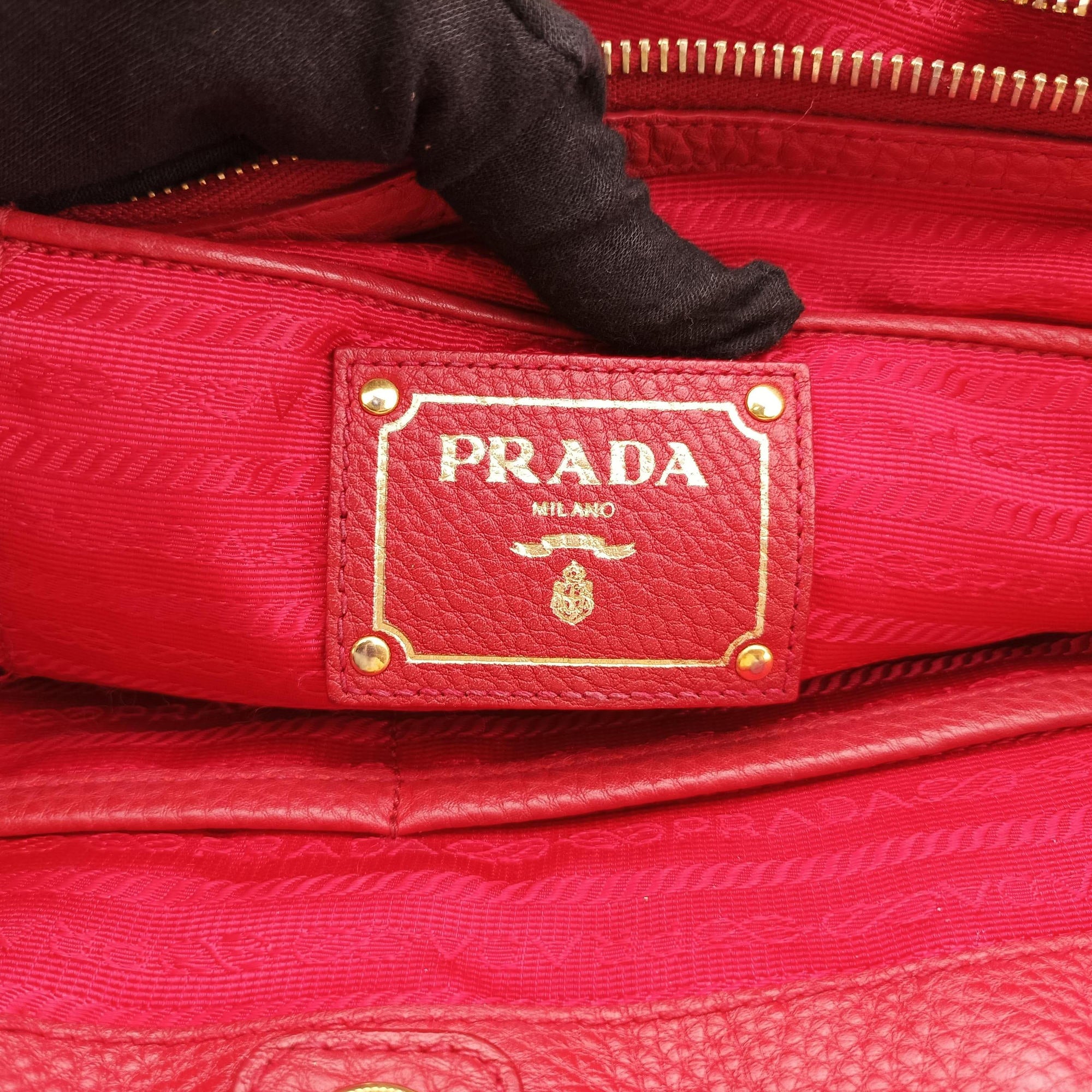 Secondhand Prada Vitello Daino Top Handle Red Leather BN2420 handbag | stylenewstar