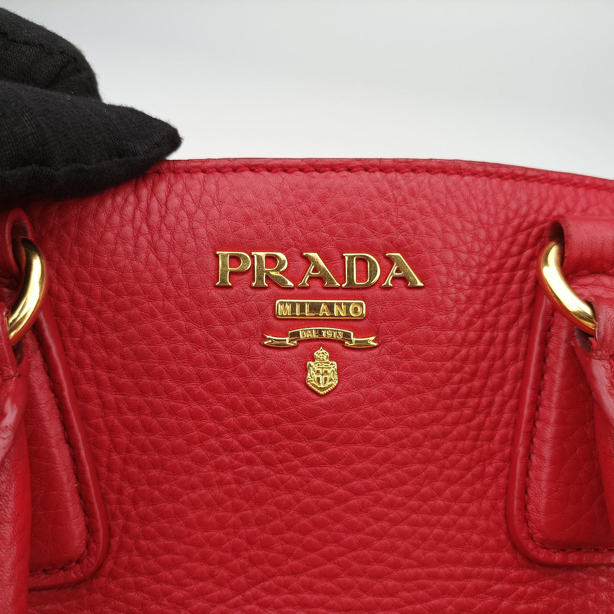 Secondhand Prada Vitello Daino Top Handle Red Leather BN2420 handbag | stylenewstar